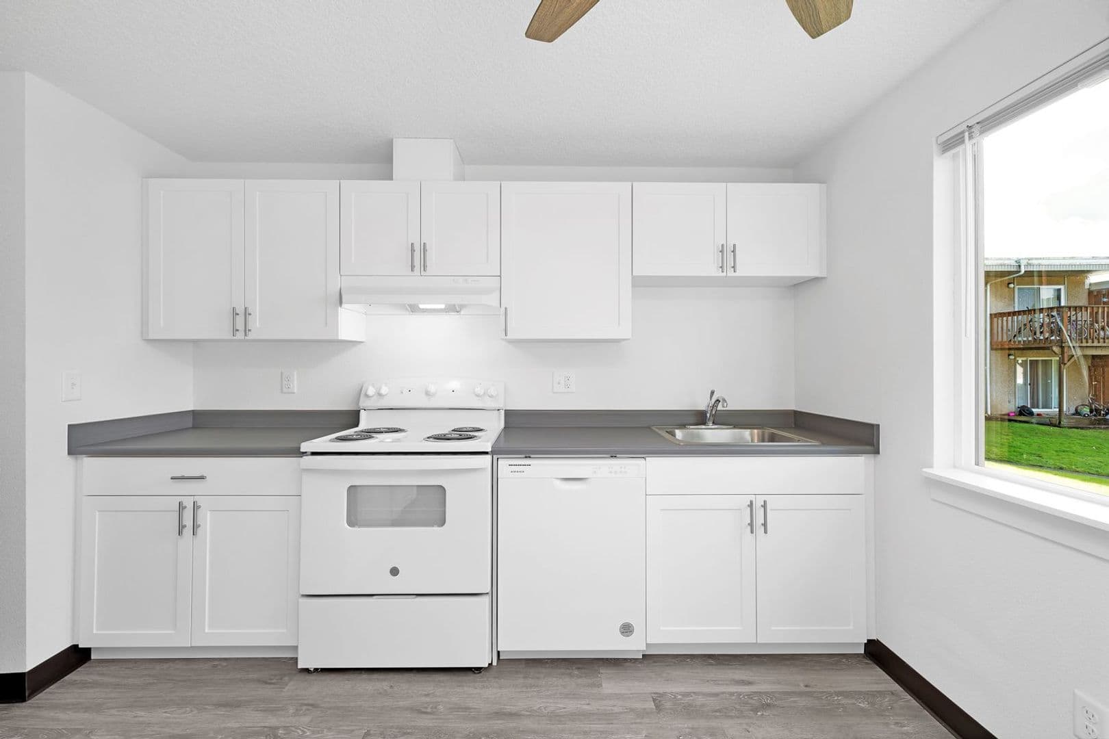 Driftwood Terrace Apartments 1 of 14