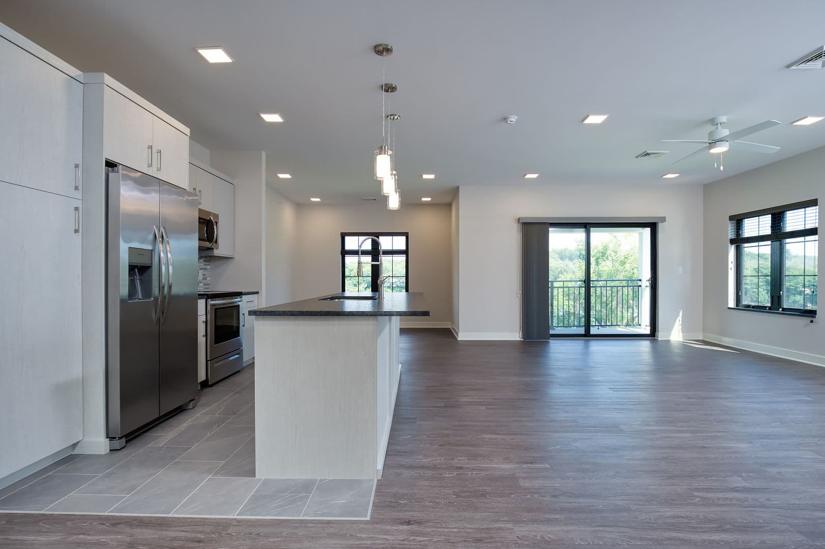 Rivers Ledge Apartments 1 of 8
