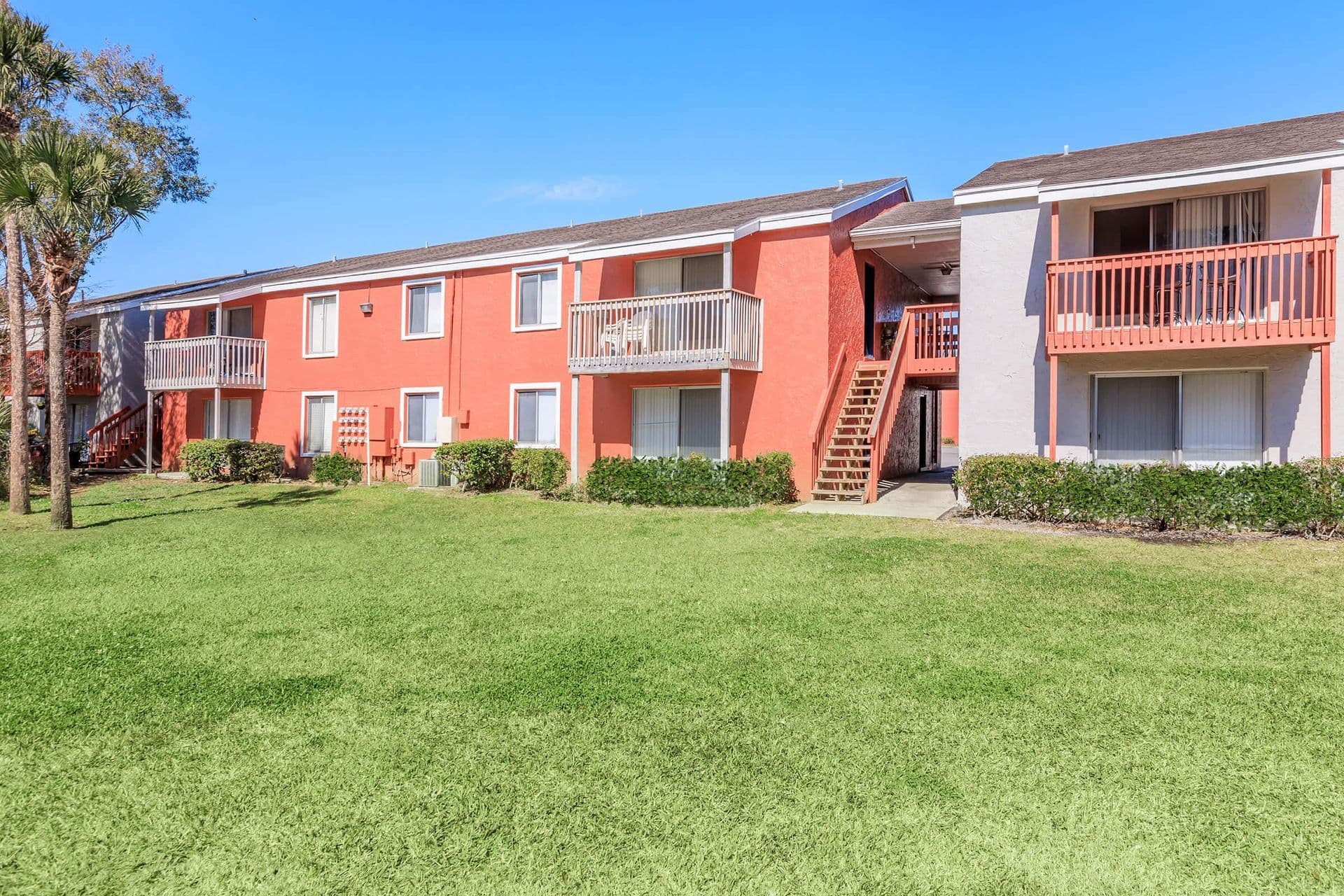 Crown Pointe Apartments 1 of 8