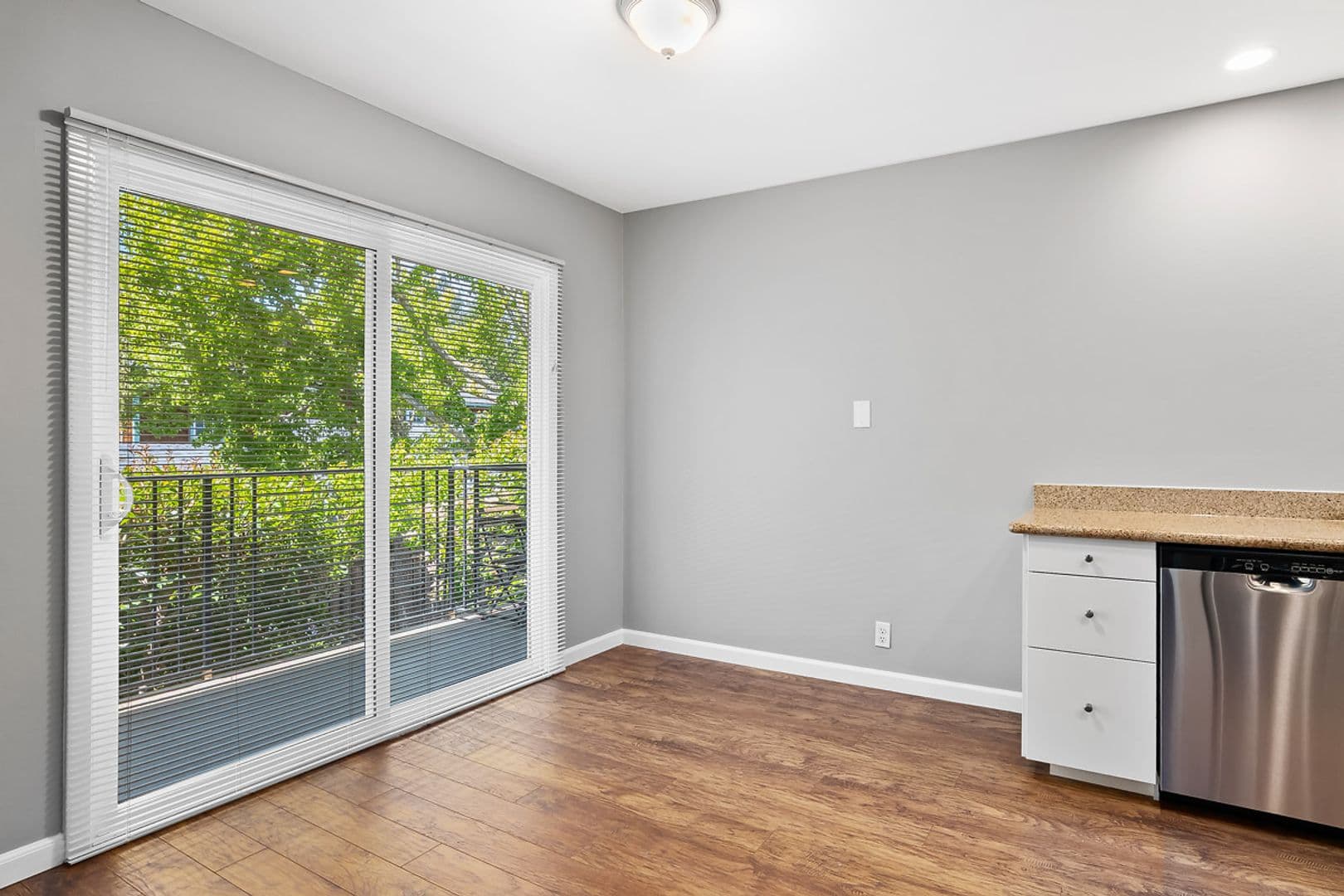 138 Tunstead 1 of 15