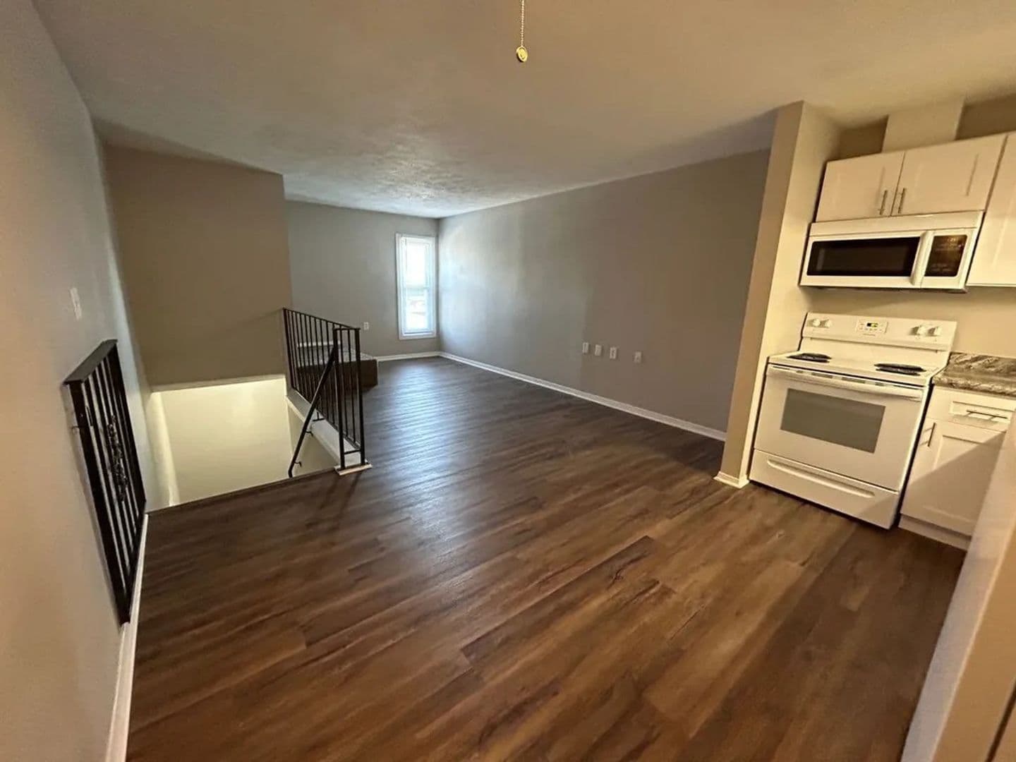 Cedars Apartments (D88D Holdings, LLC) 1 of 8
