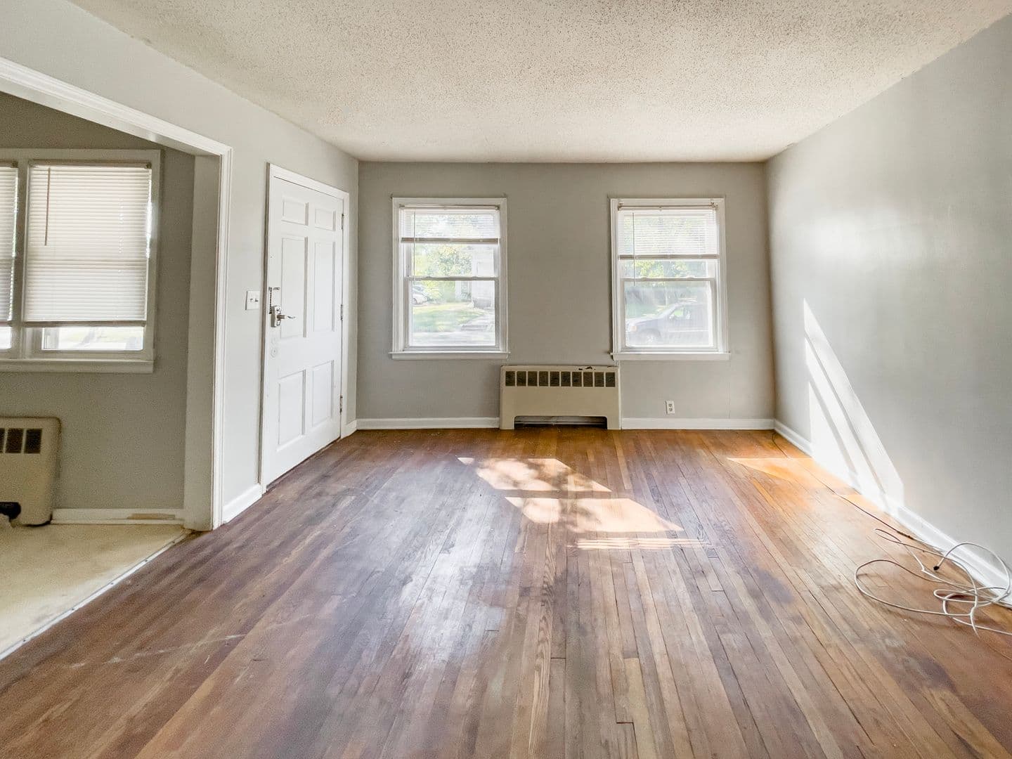 Cozy 1 bedroom, Close to Campus 1 of 13