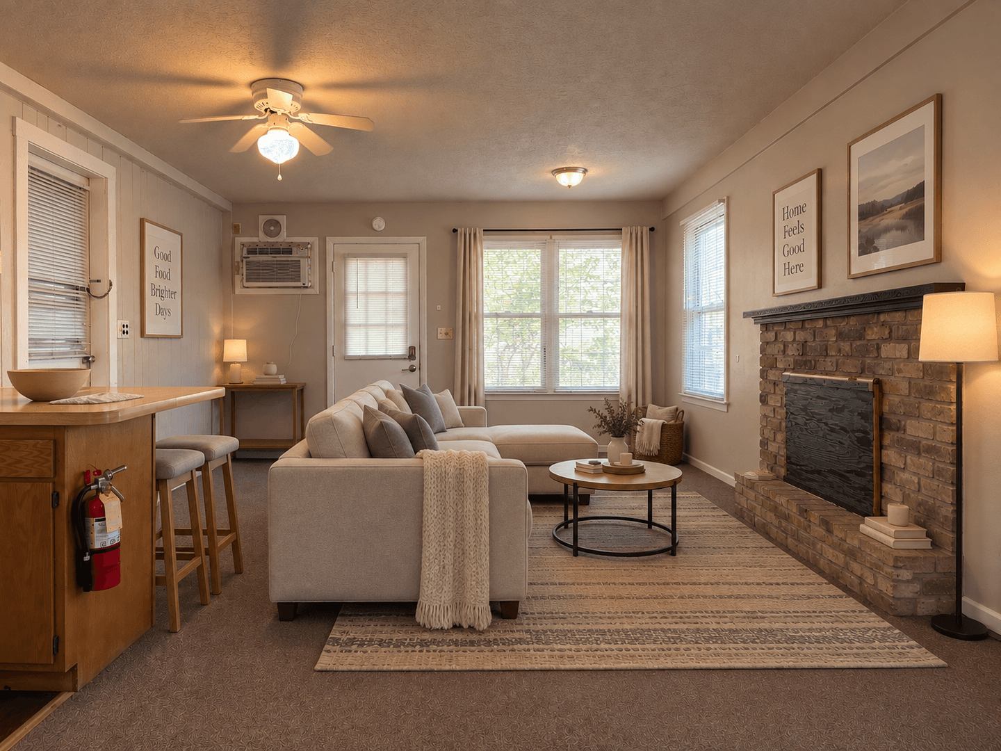 2 Bedroom Unit with a Large Front Porch, Close to Campus 1 of 10