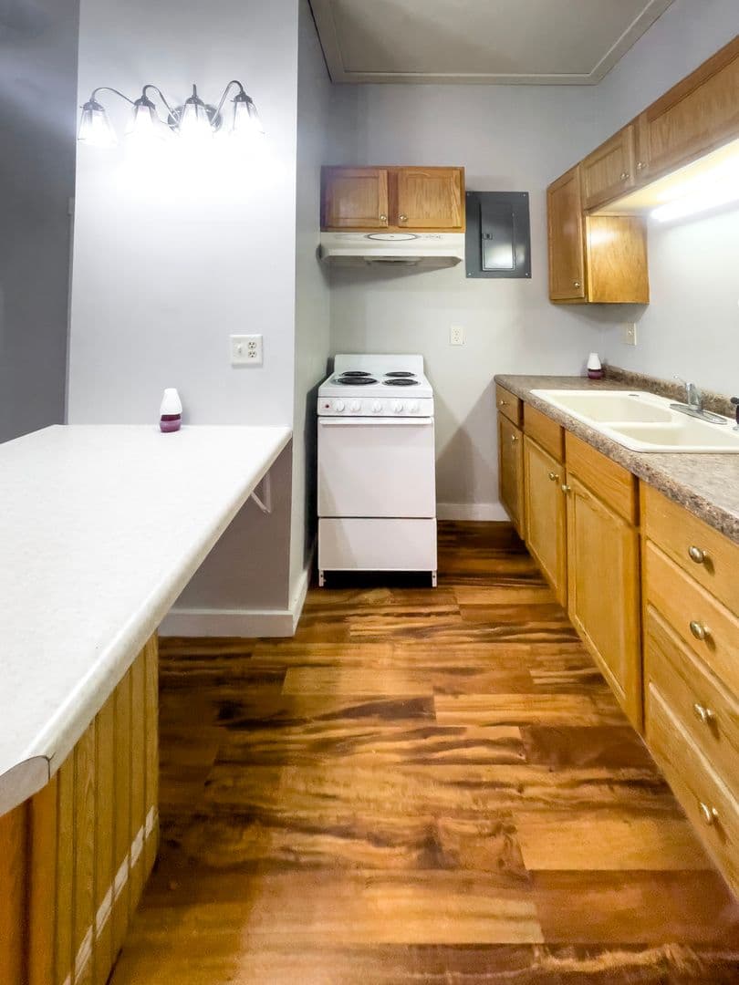 District on Calvert (Calvert Court LLC) 1 of 8