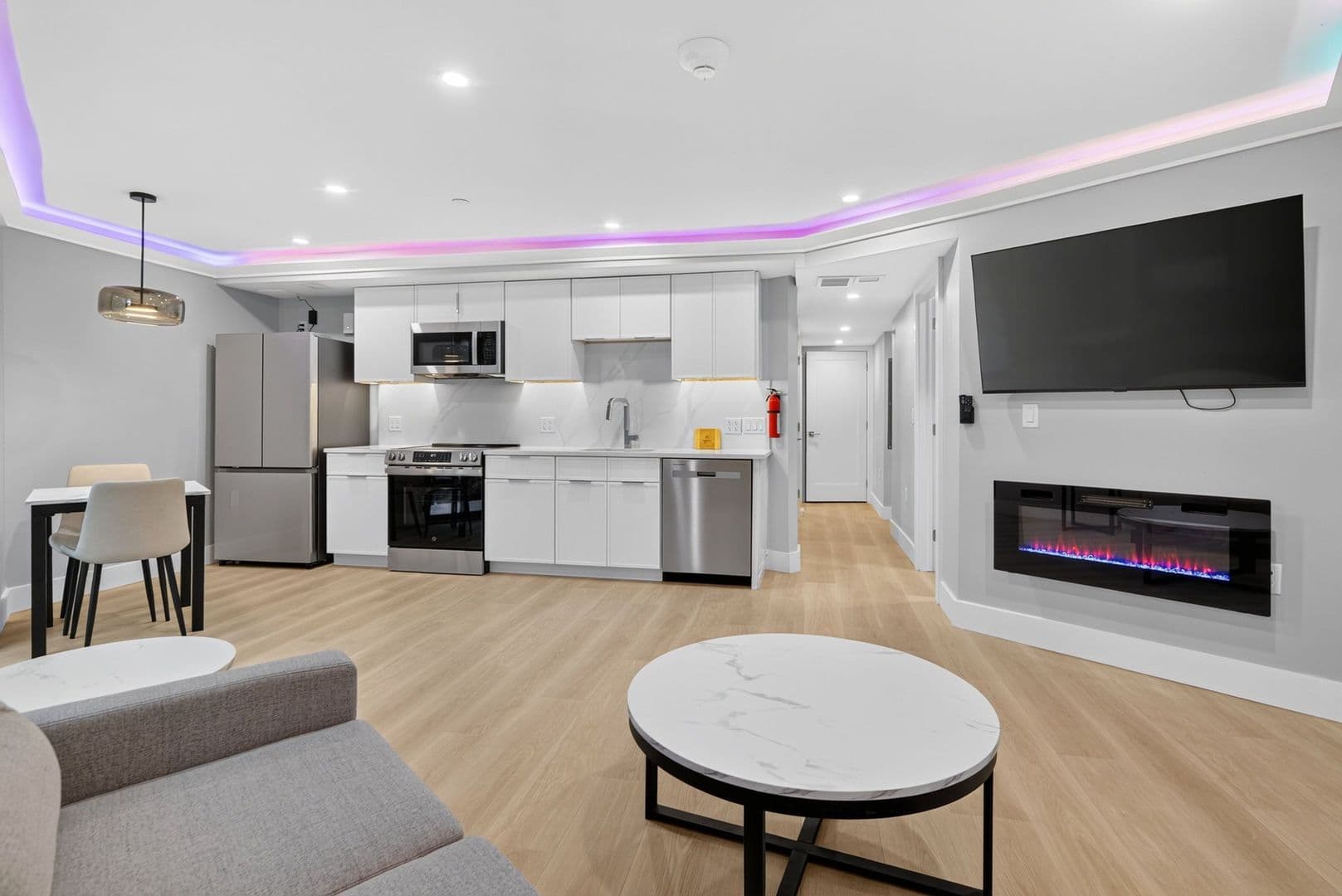 The Summit at 201 Oak Avenue 1 of 13