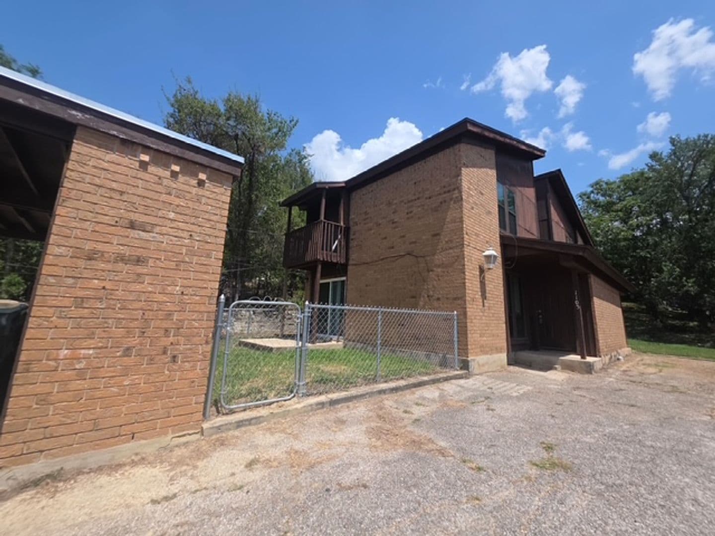 1103 Marlton St 1 of 12