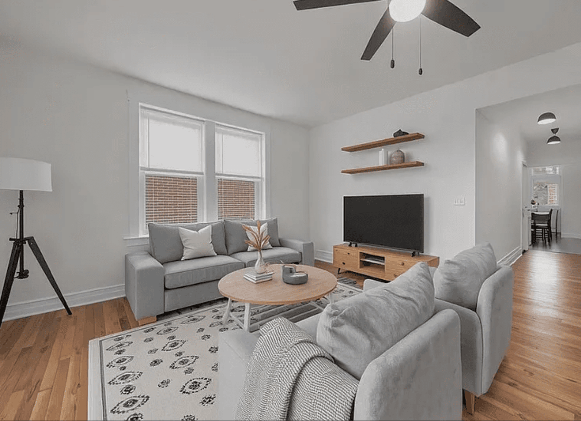 721 Interdrive St 1 of 8