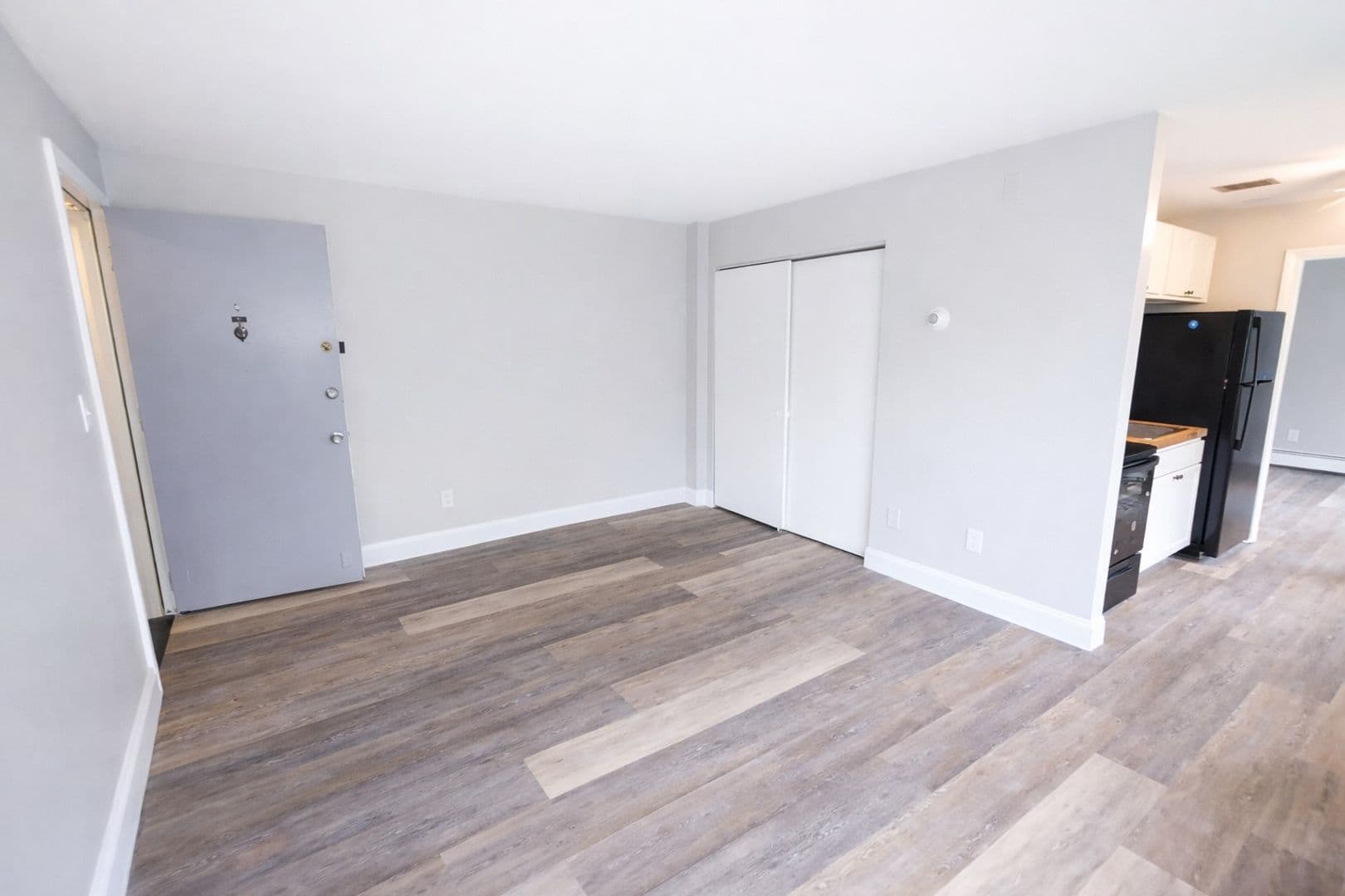Sunnyslope Apartments 1 of 8