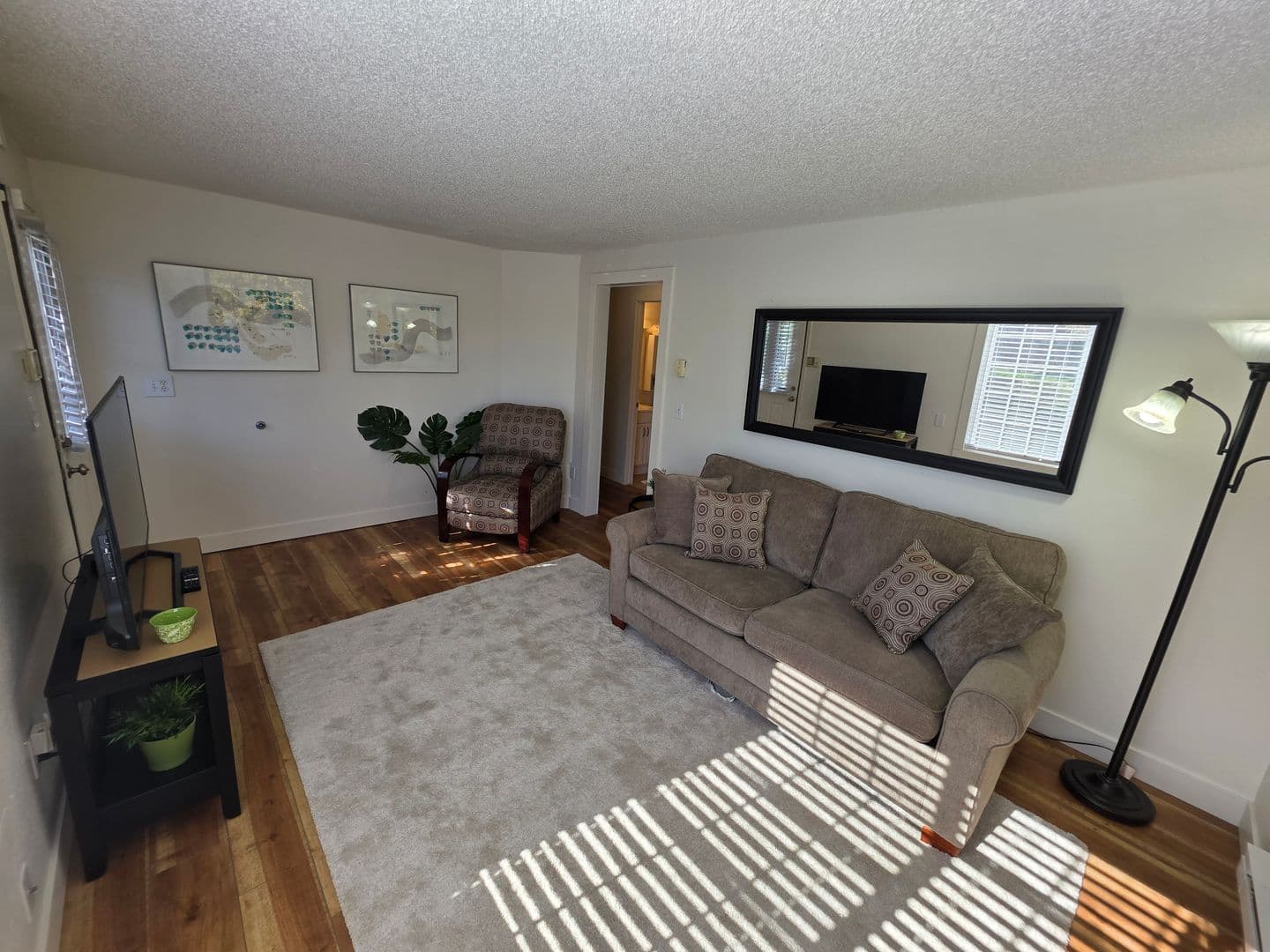 Nob Hill Apartments 1 of 8