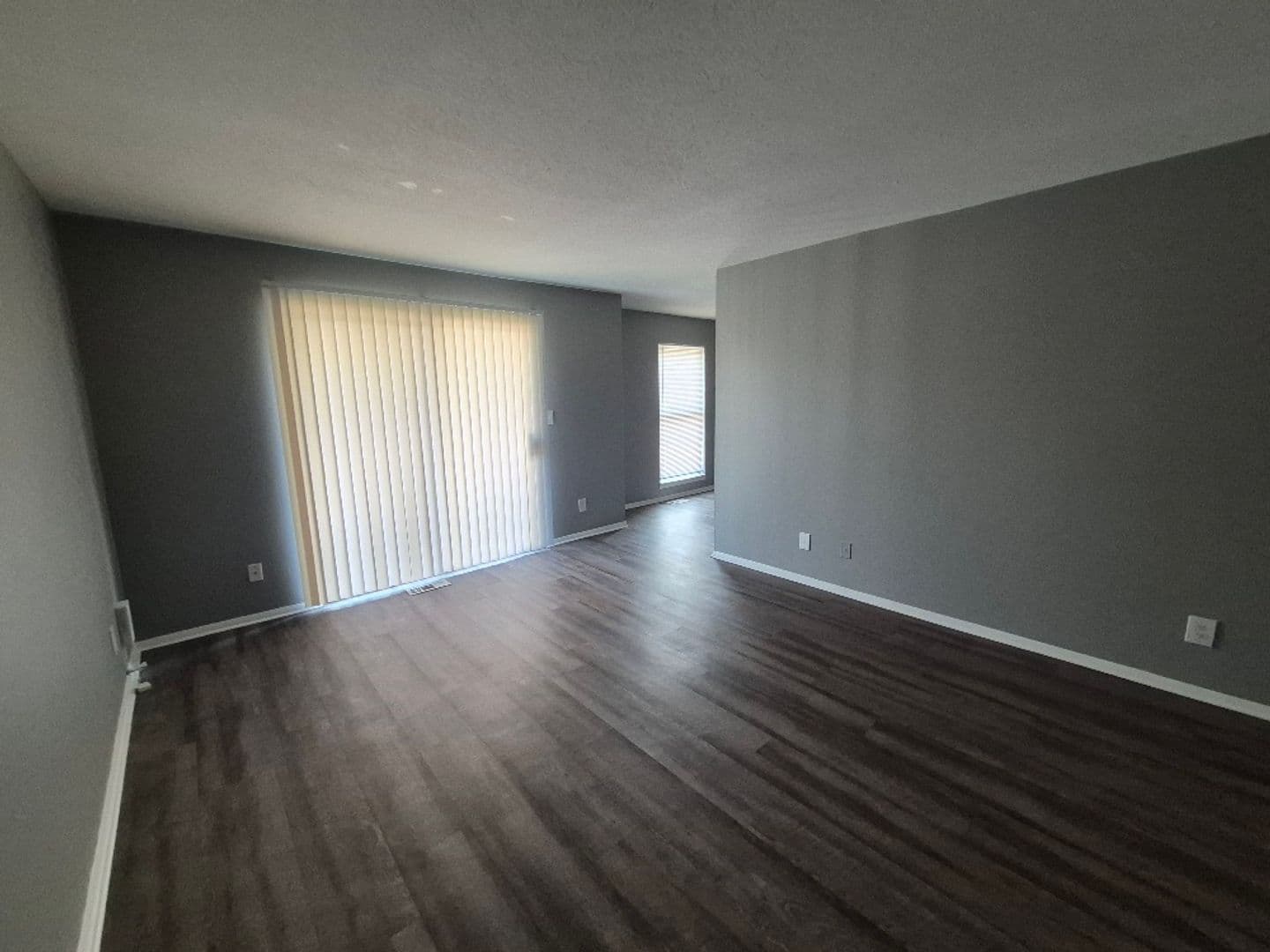 Coventry Park KC Apartments LLC - Condos 1 of 9