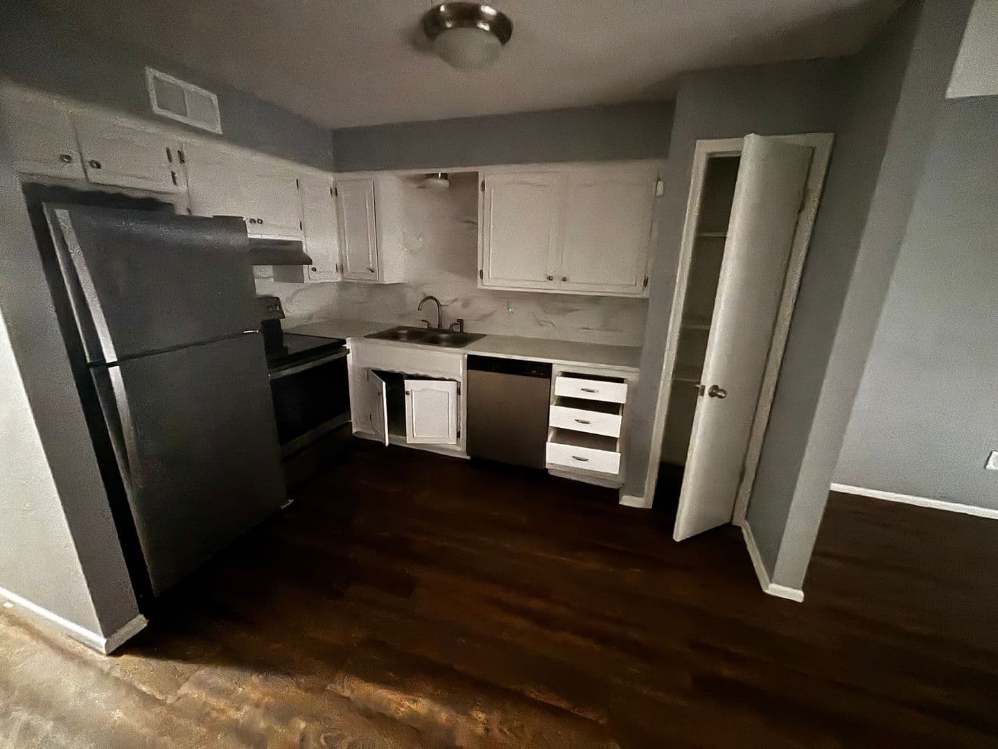 The Oasis Apartments 1 of 5