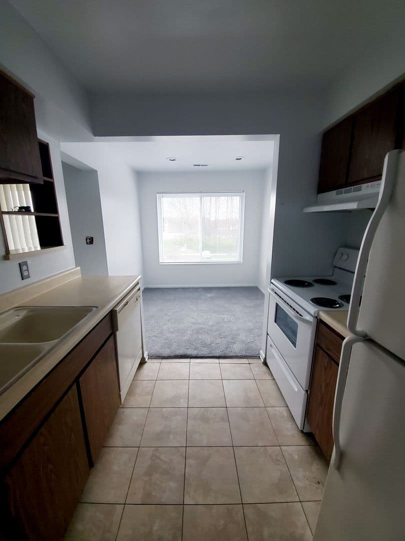 Sugarbush Apts 1 of 16