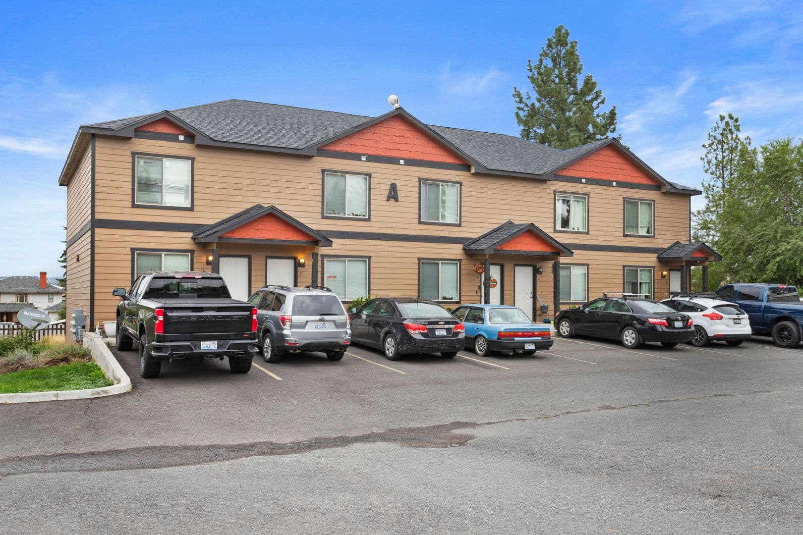6th Ave Townhomes 1 of 21