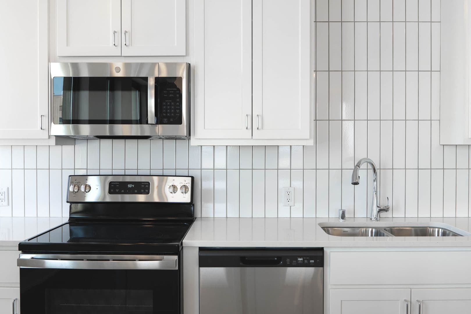 The Residences at Zuelke 1 of 9