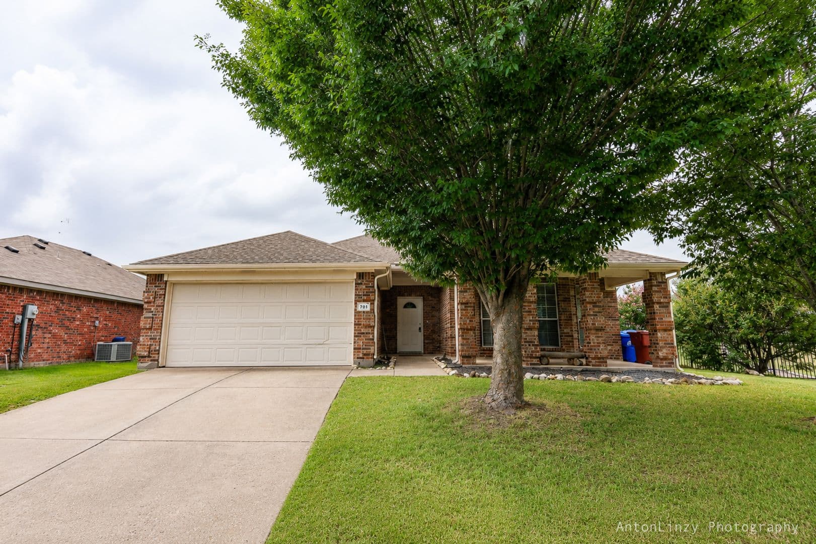 701 Orchid Blvd 1 of 8