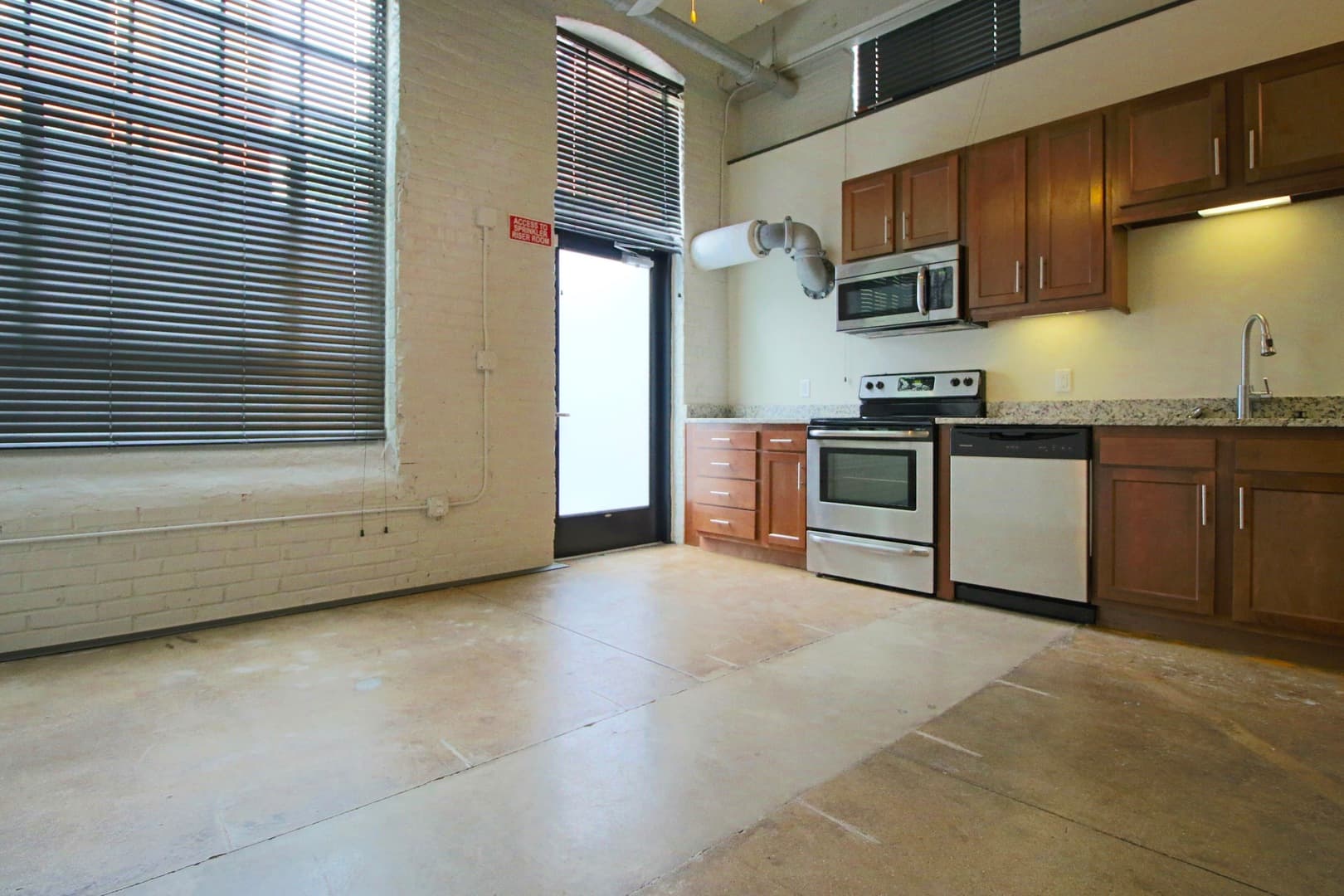 Main 2323 MT, LLC 1 of 6