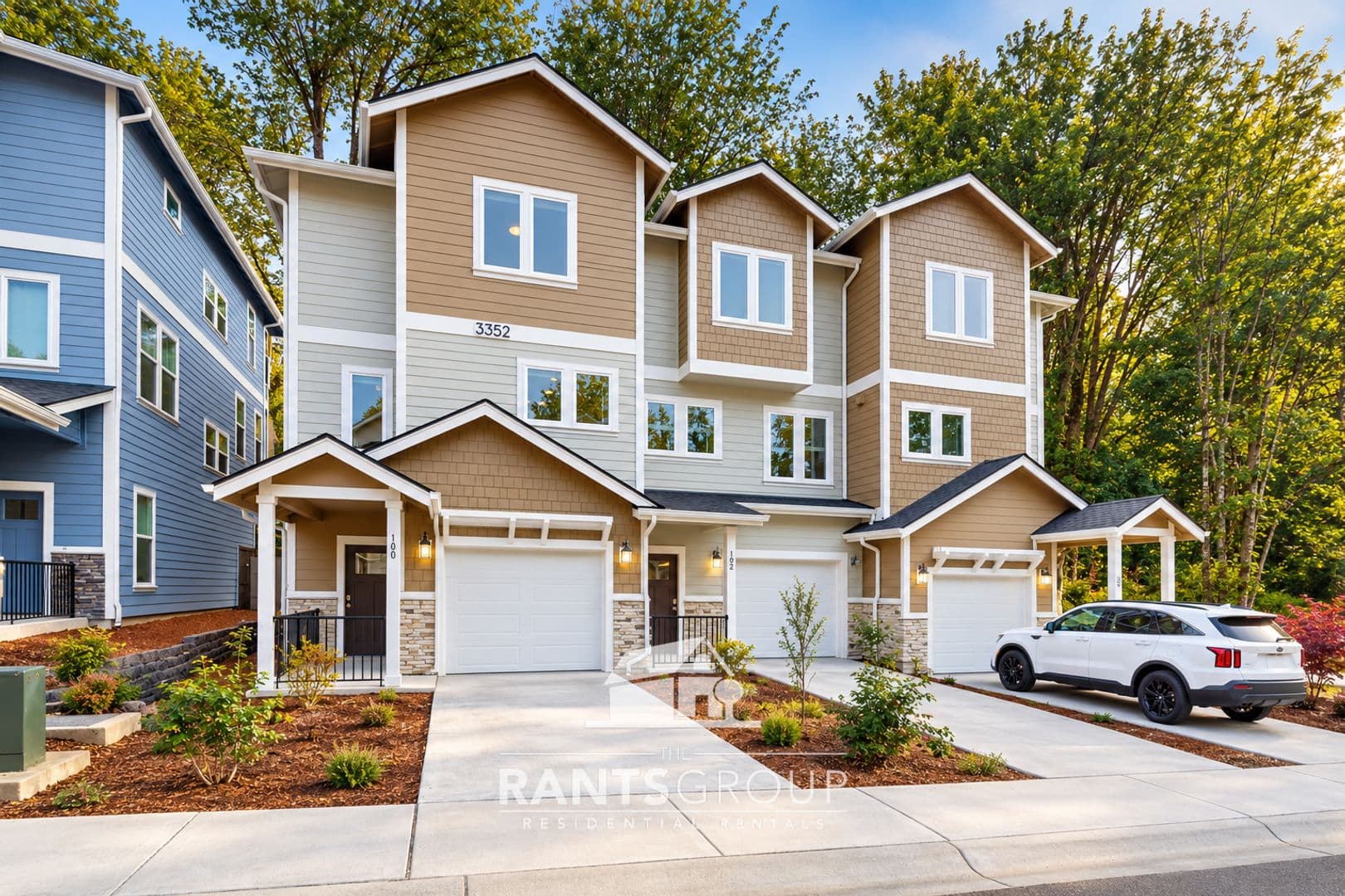 540R - Forest Park Townhomes 1 of 27