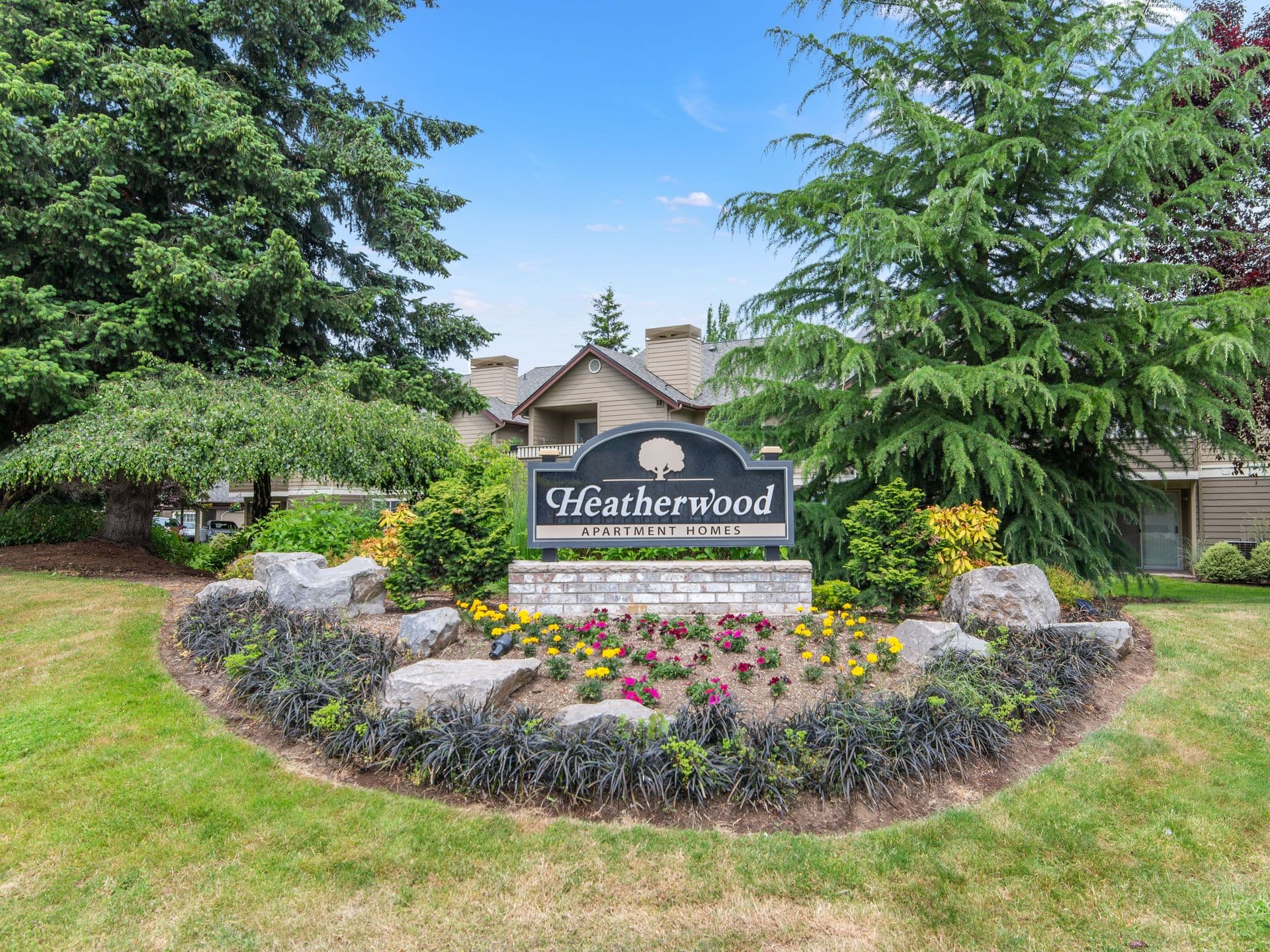 303 Heatherwood Apartments 1 of 43