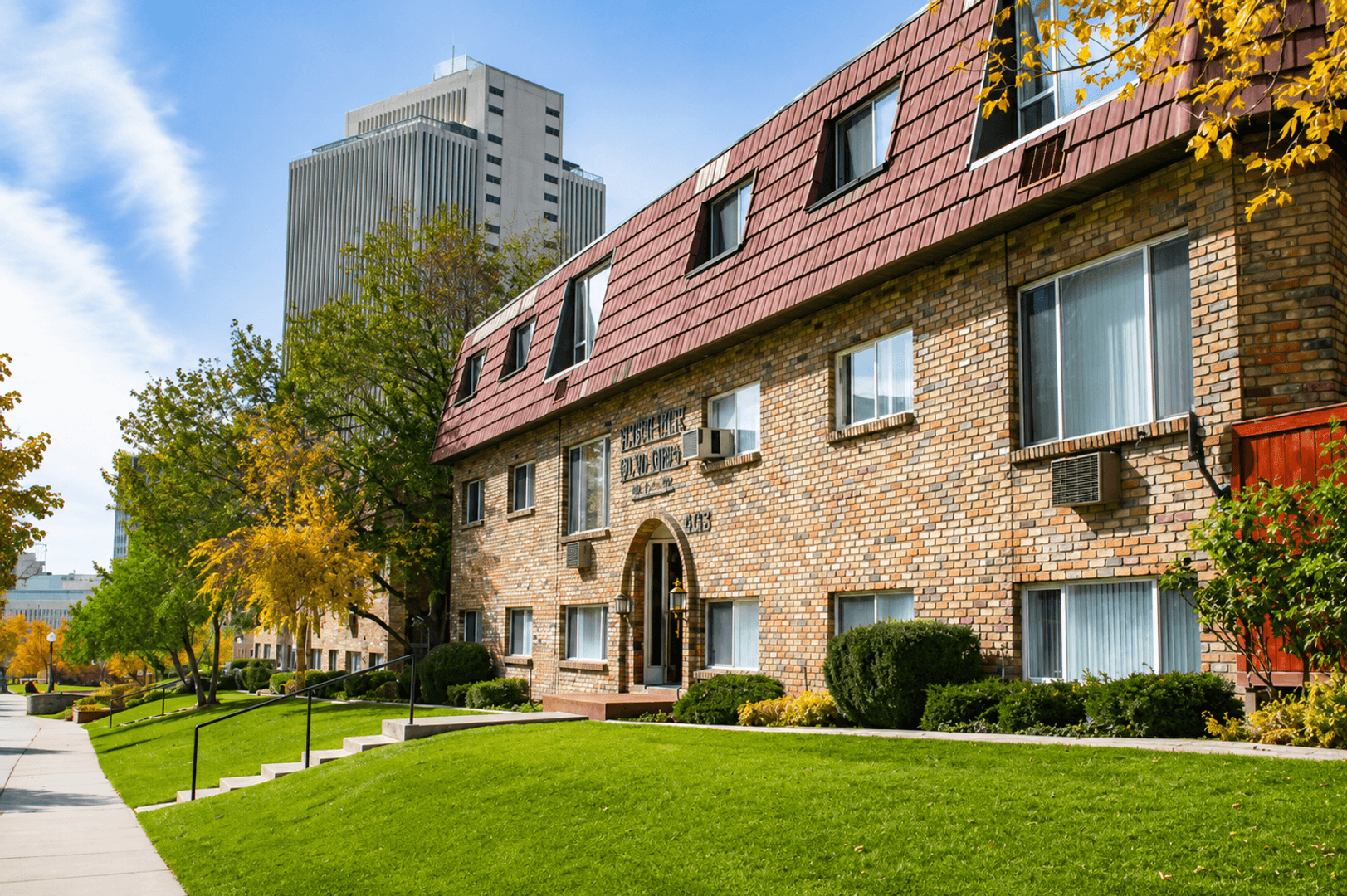 Victoria Canyon Apartments 1 of 6