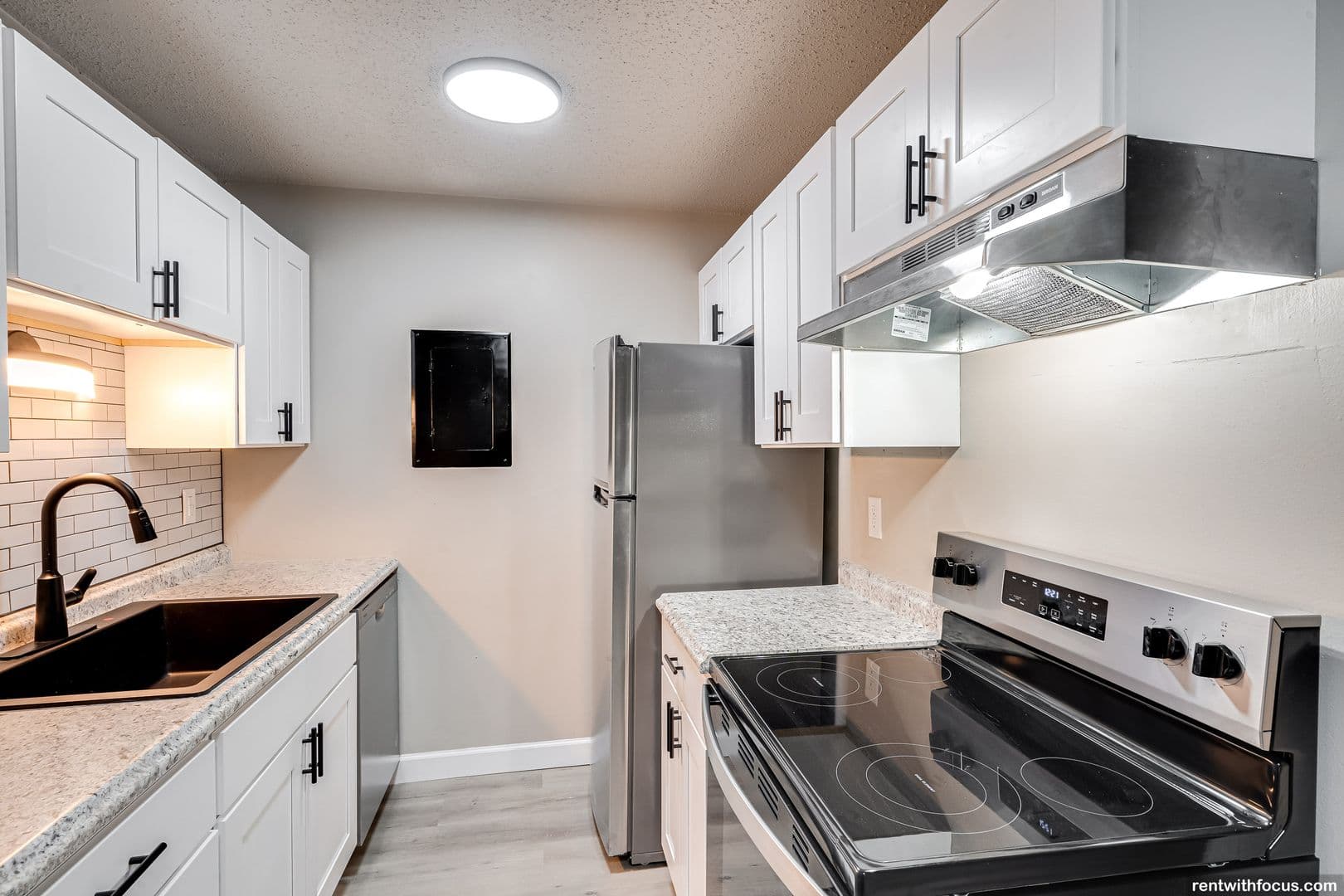 The Club at Oak Creek 1 of 14