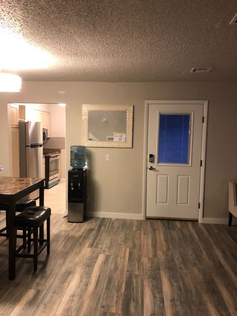 2841 Indian Creek 1 of 21