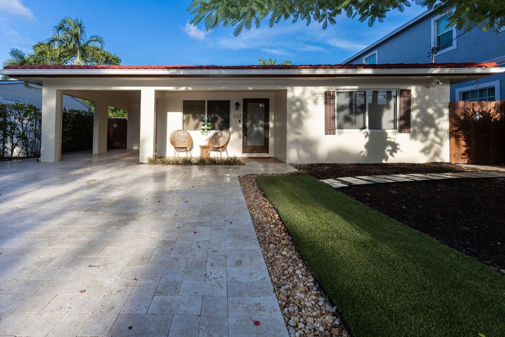 632 SW 8th Avenue 1 of 30