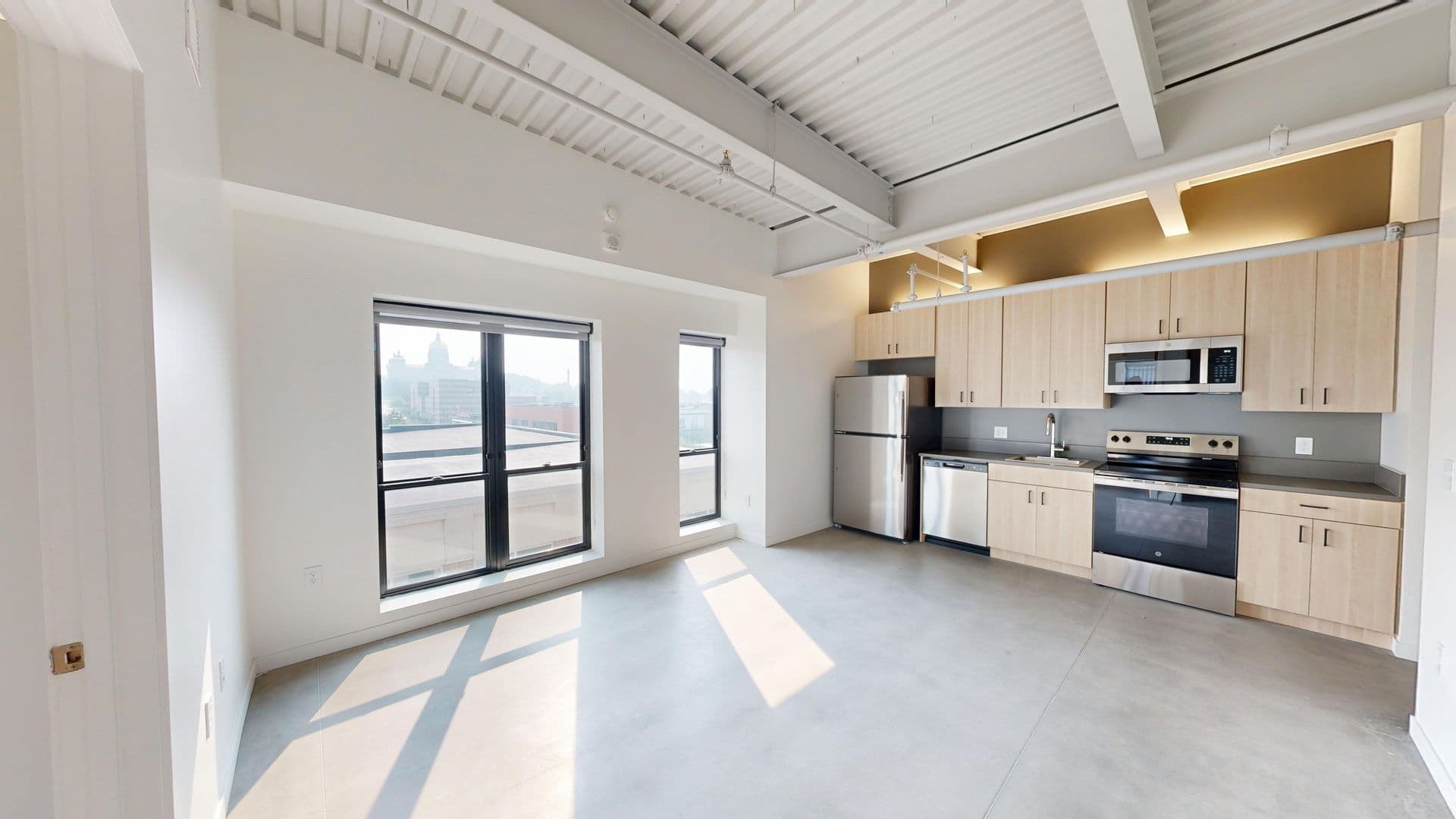 418 East Grand 1 of 11