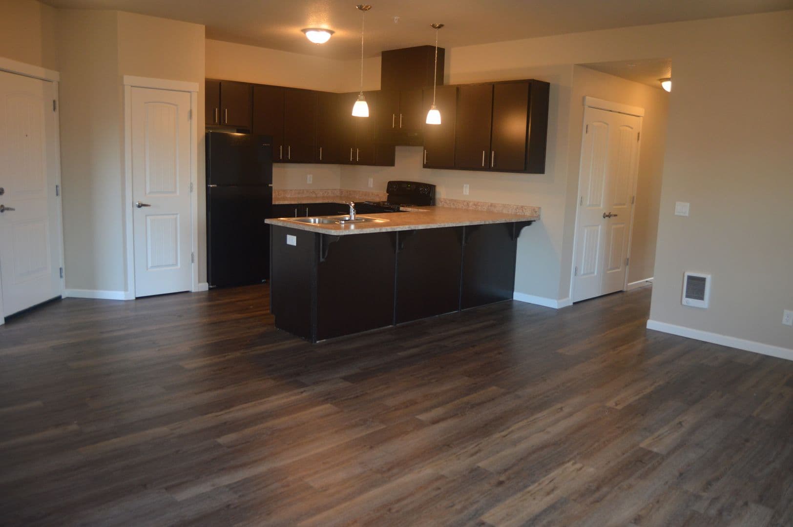 Rushing May's Landing Apartments 1 of 12
