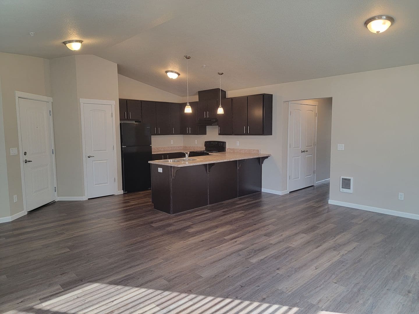 Rushing May's Landing Apartments 1 of 14
