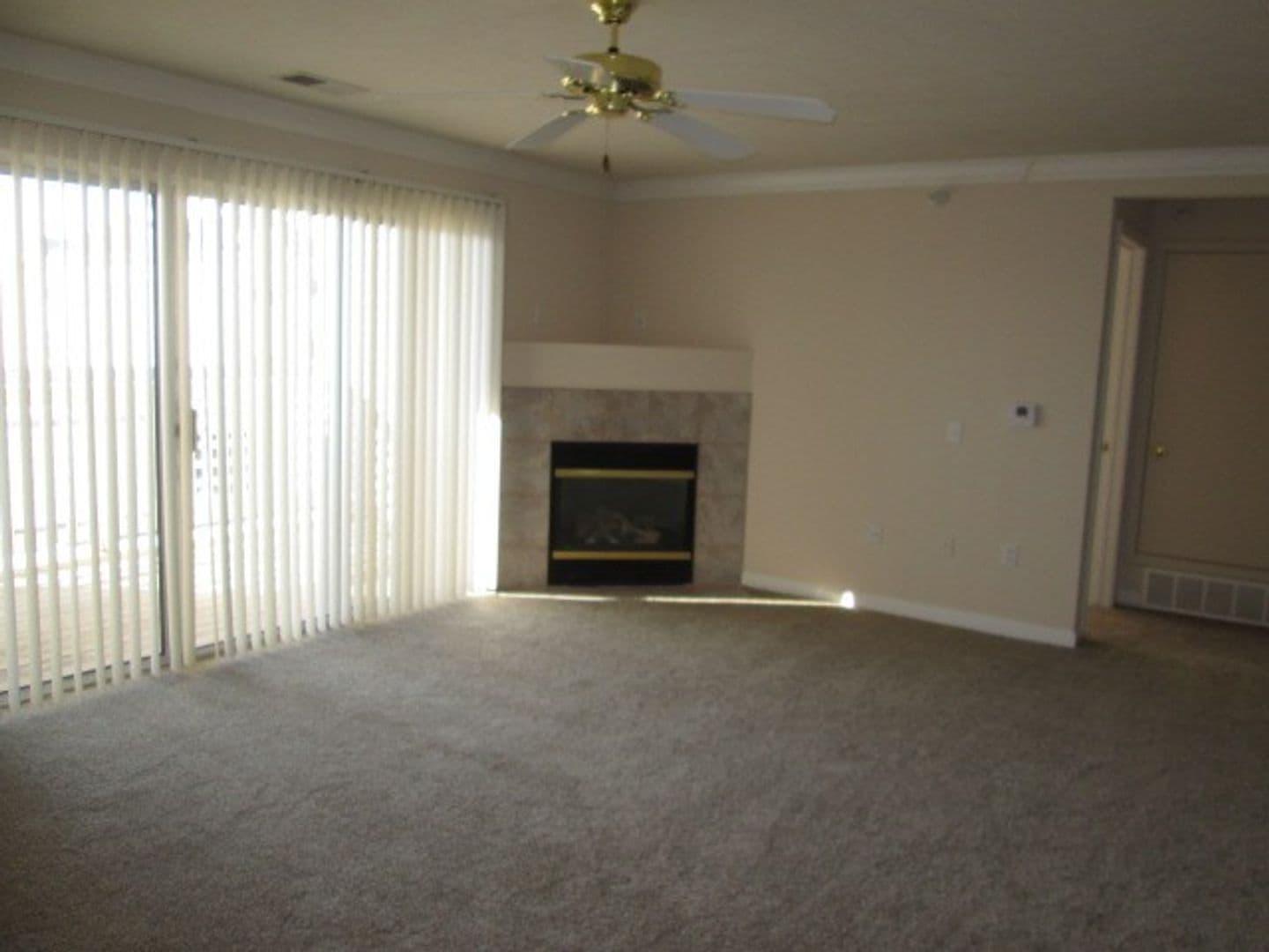 Hillsborough Pointe Apartments 1 of 12