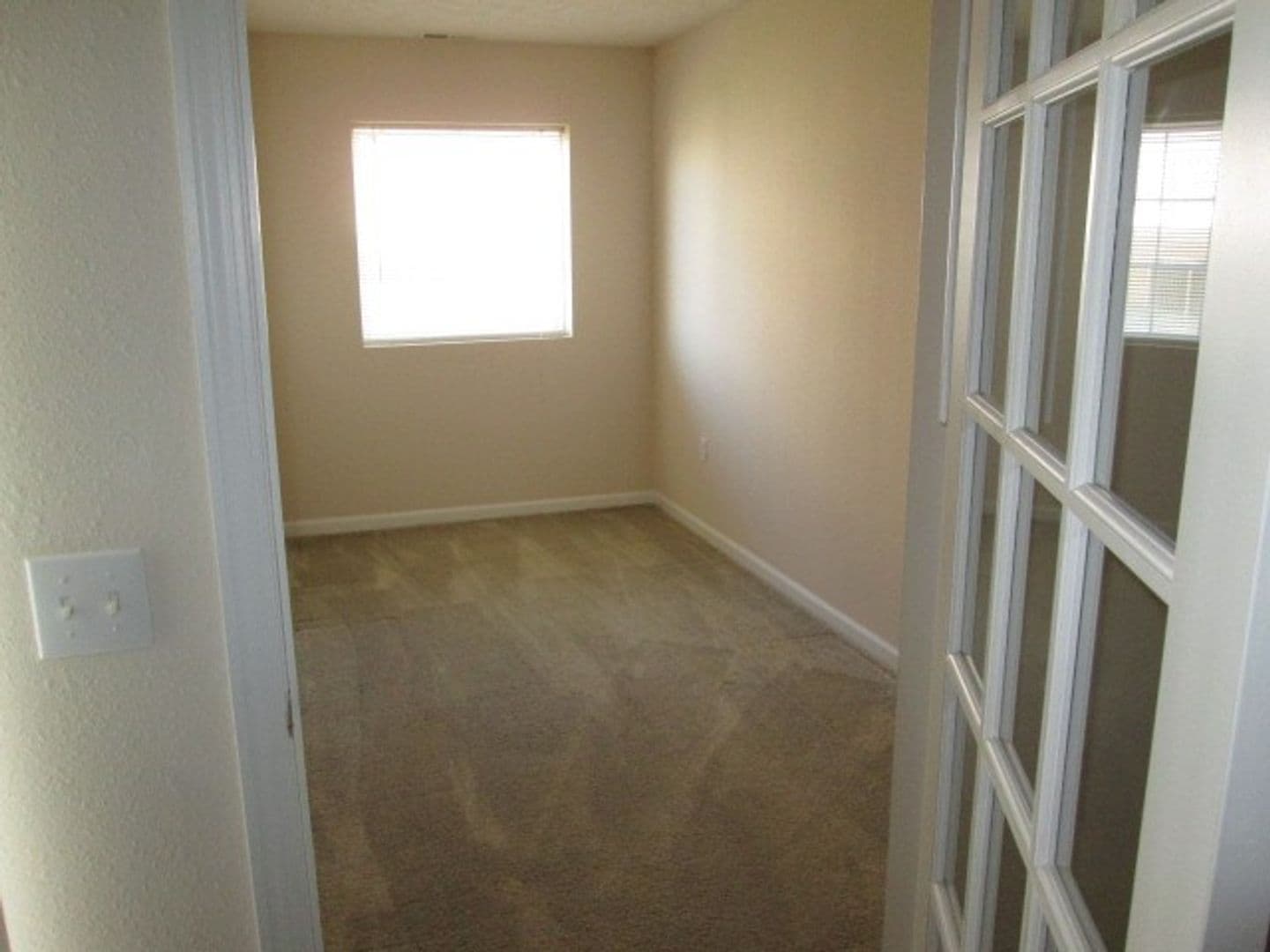 Hillsborough Pointe Apartments 1 of 9