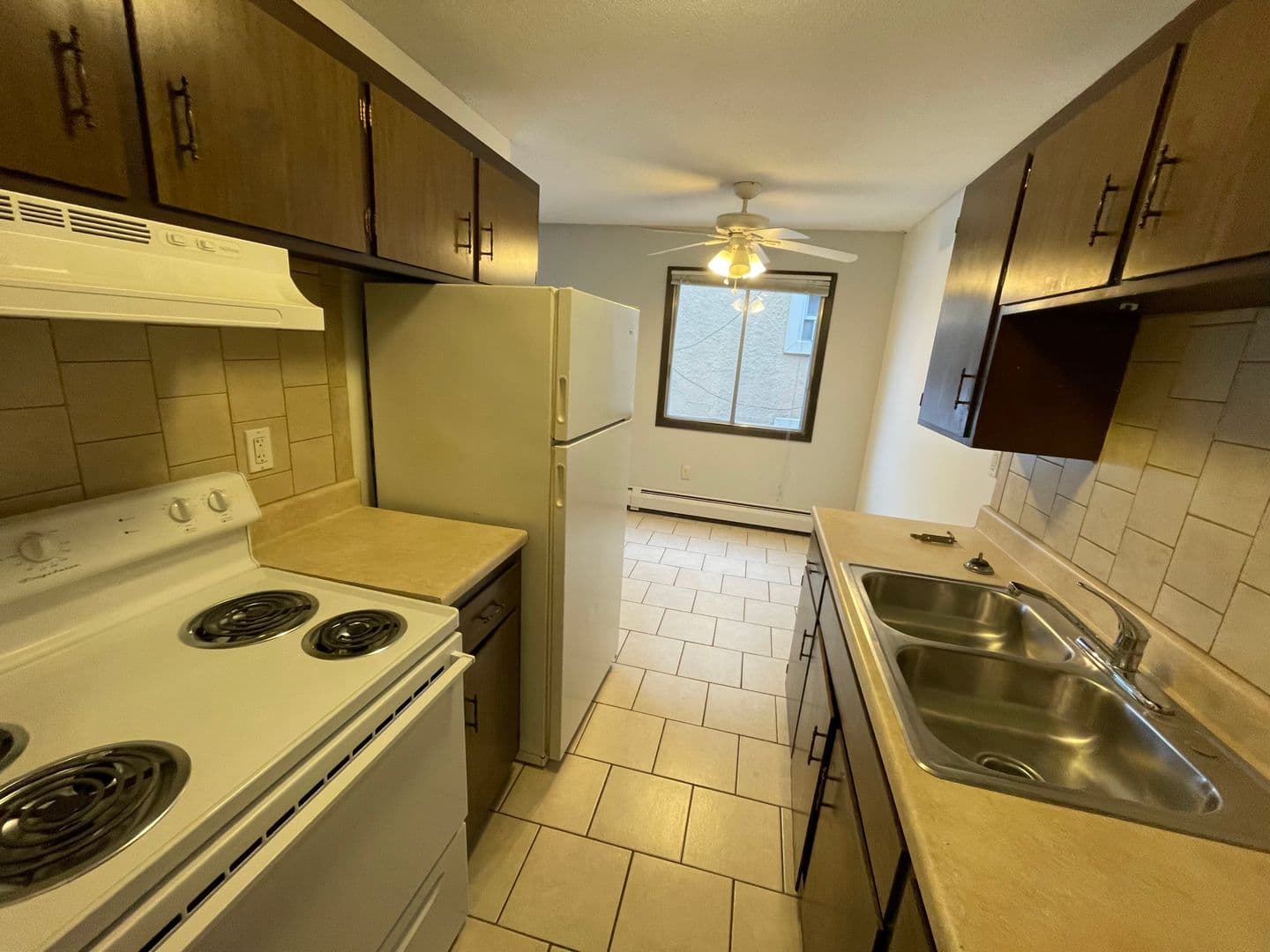 3305 Bryant Ave S 1 of 7