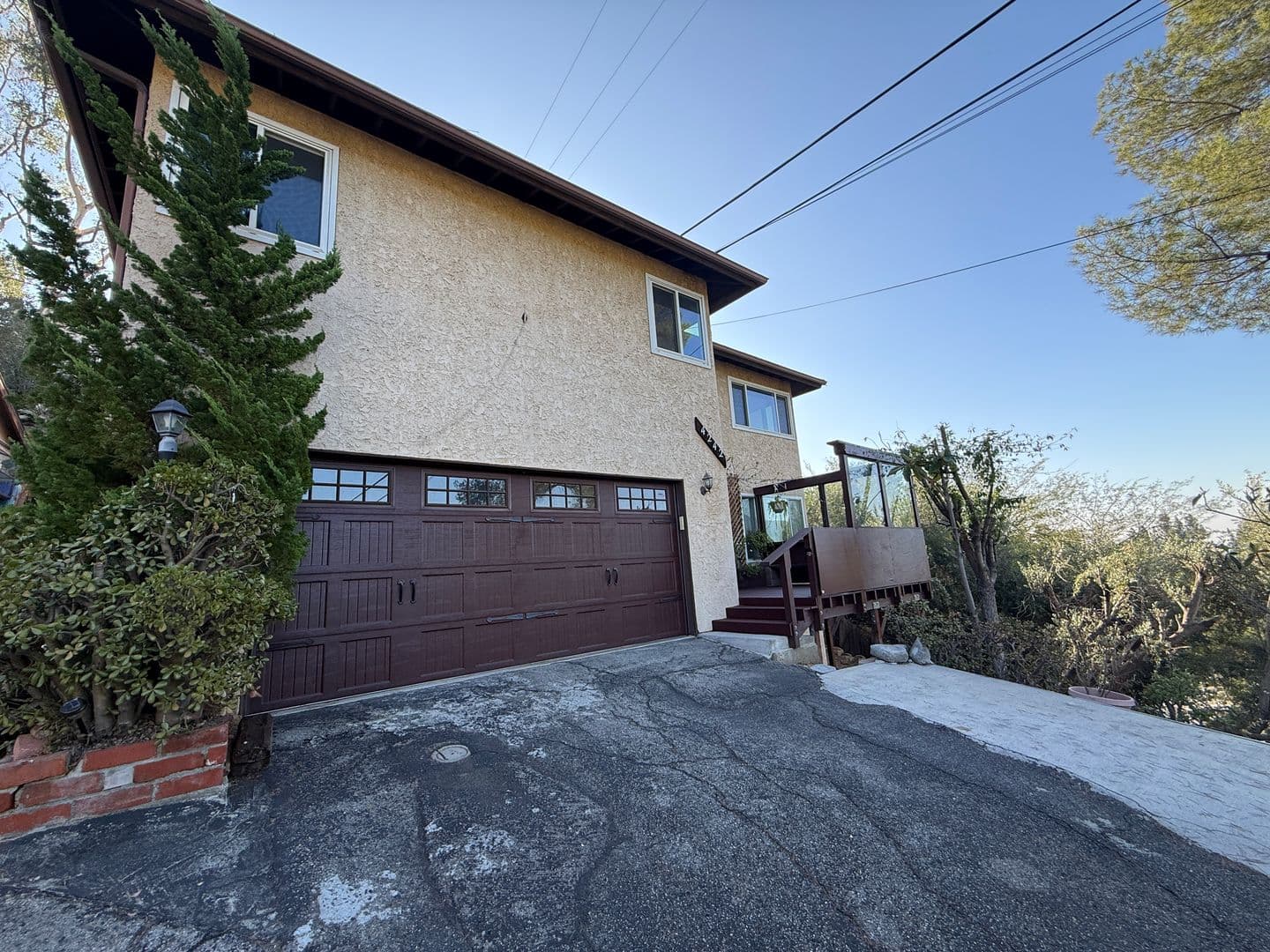 4242 Briggs Ave 1 of 8