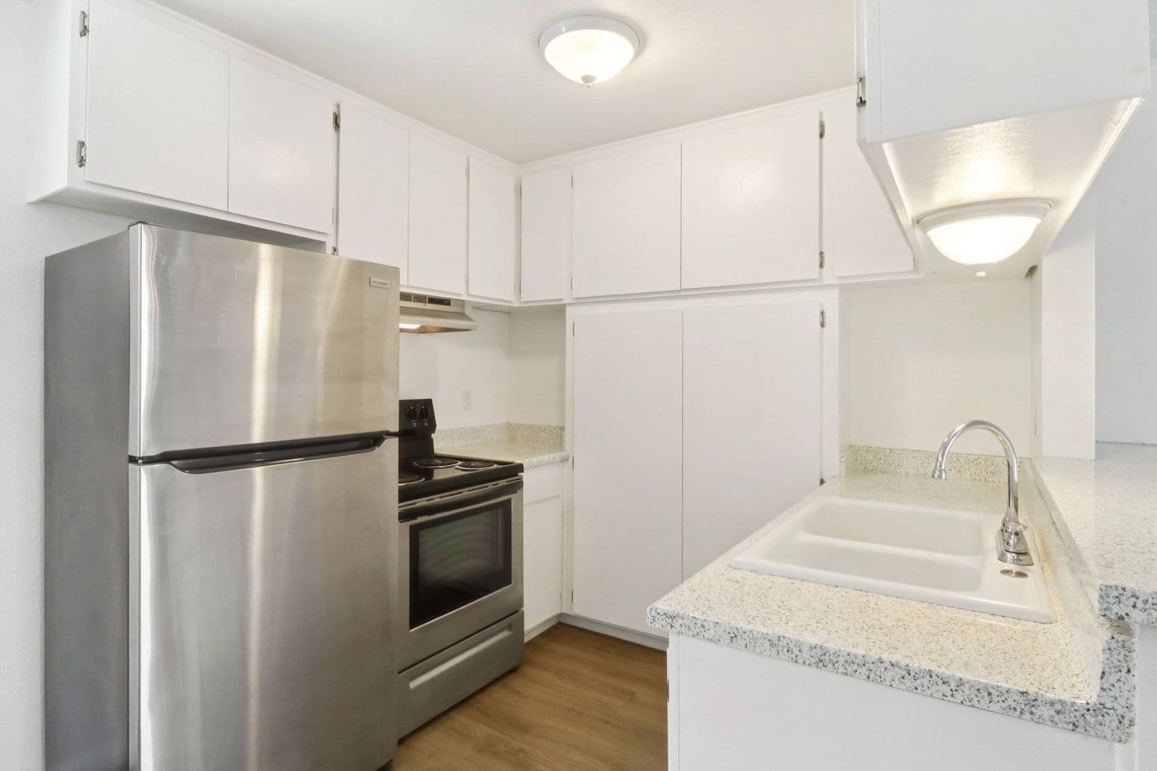Stadium Arms Apartments 1 of 5