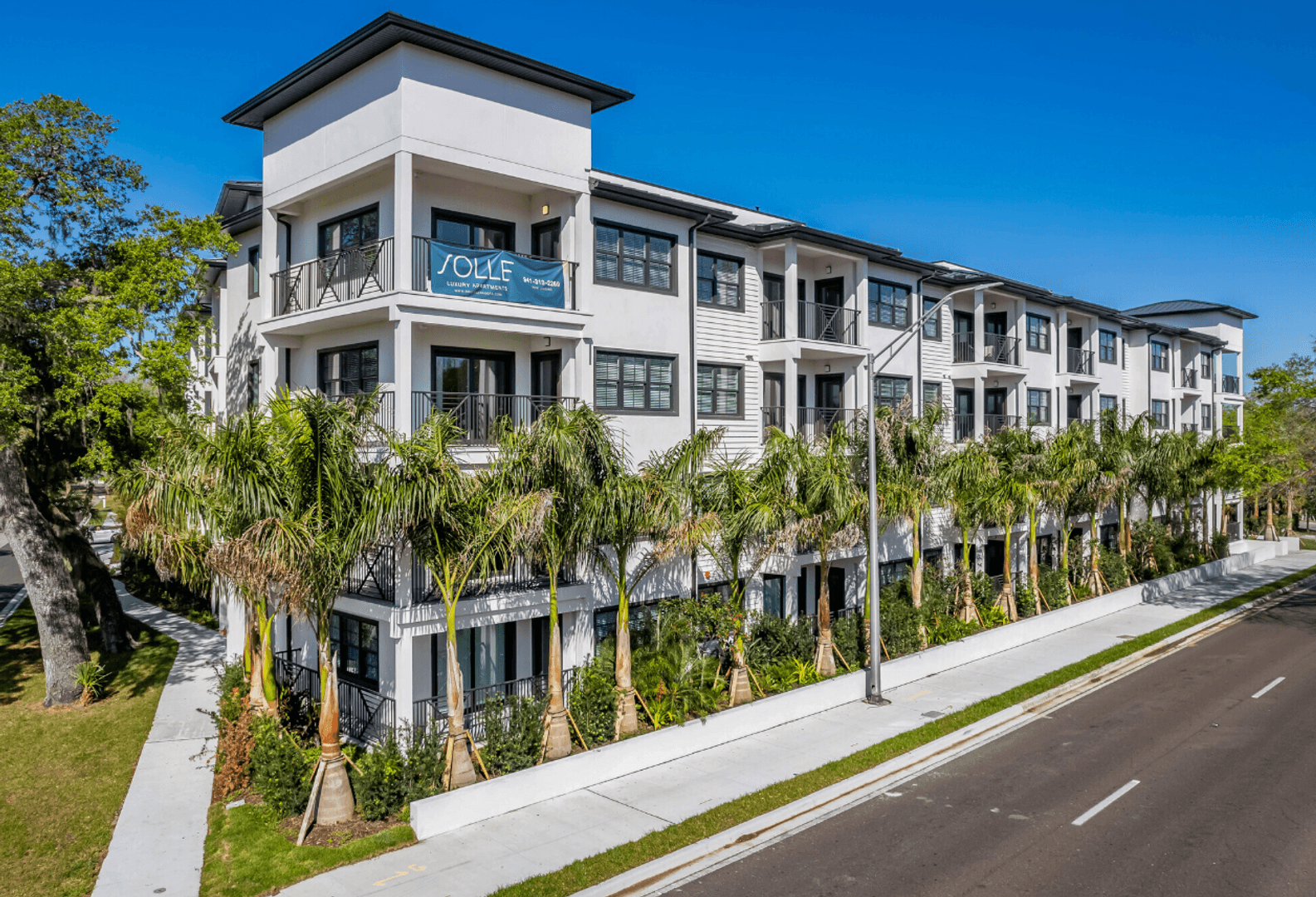 Solle Apartments 1 of 10
