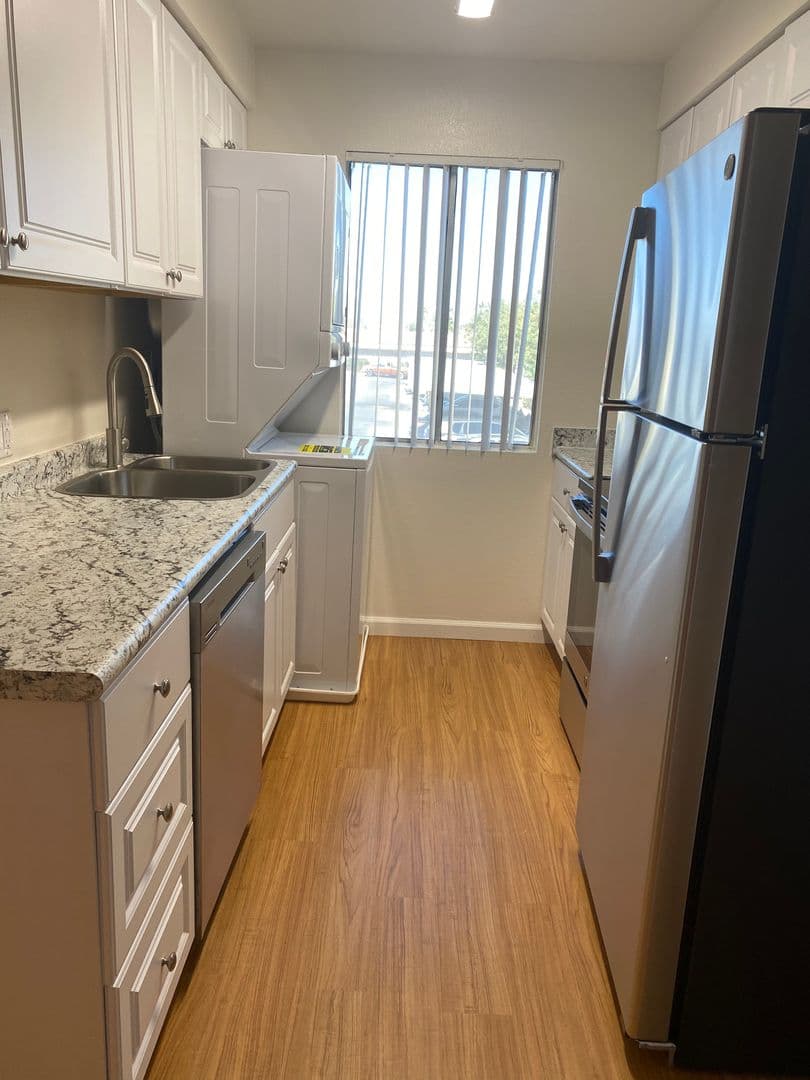 Canyon Club Apartments 1 of 10