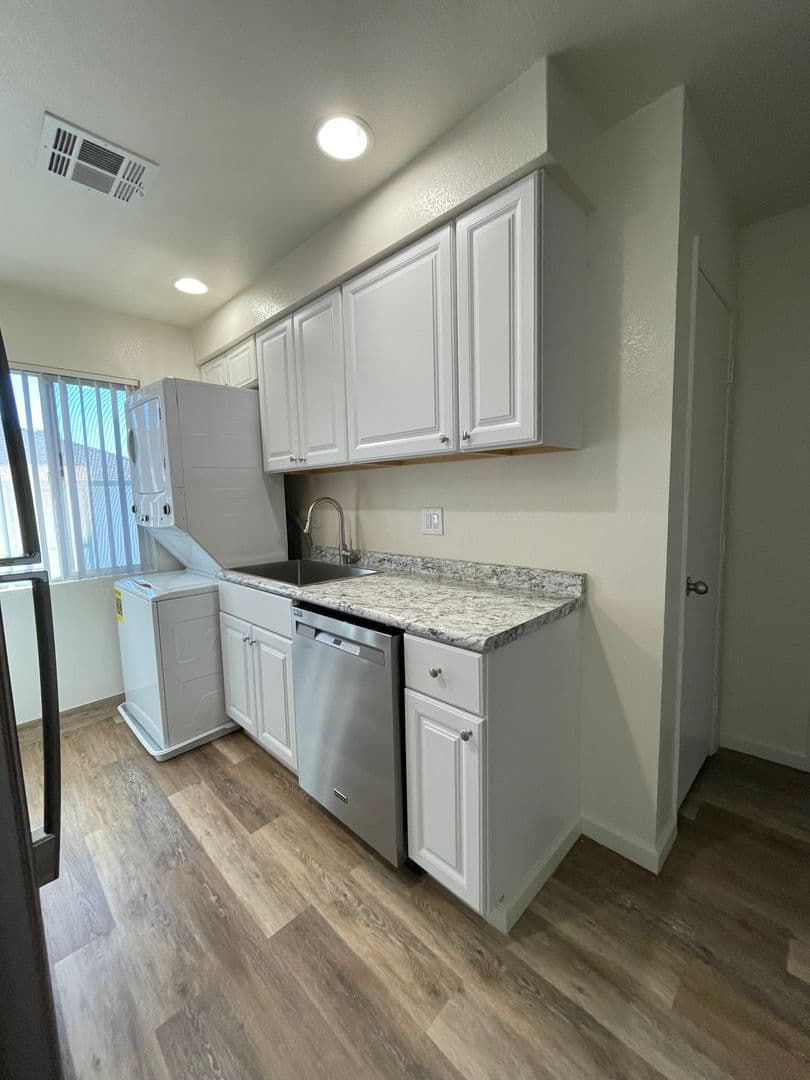Canyon Club Apartments 1 of 6