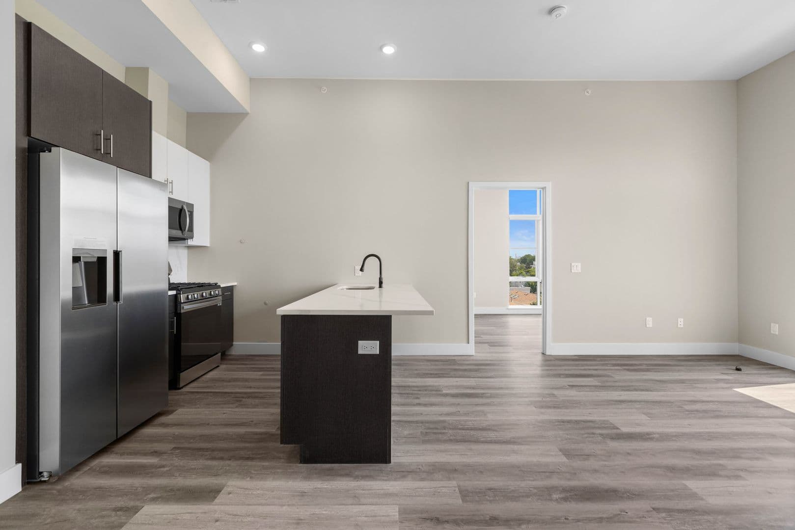 Central 70 Lofts LLC 1 of 16