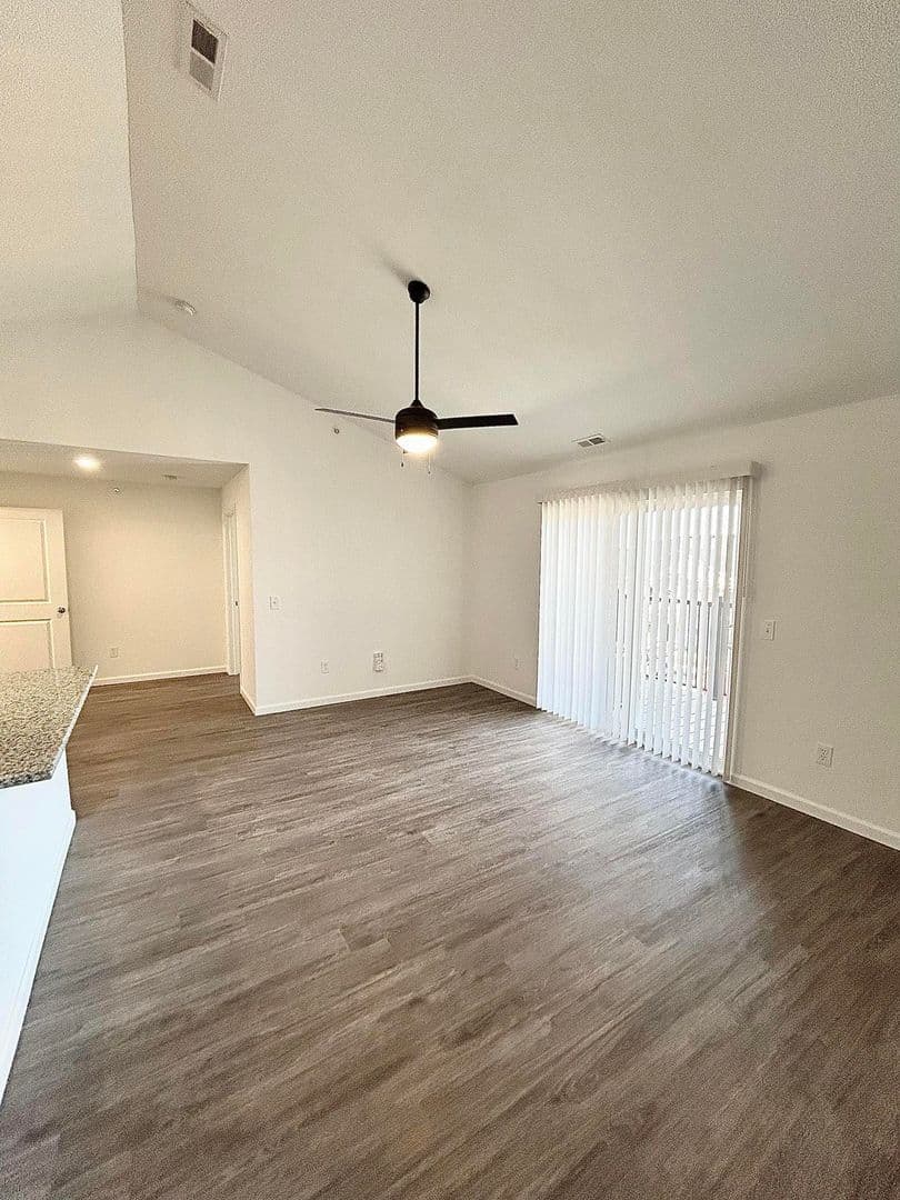Sagamore Winds Apartments 1 of 13
