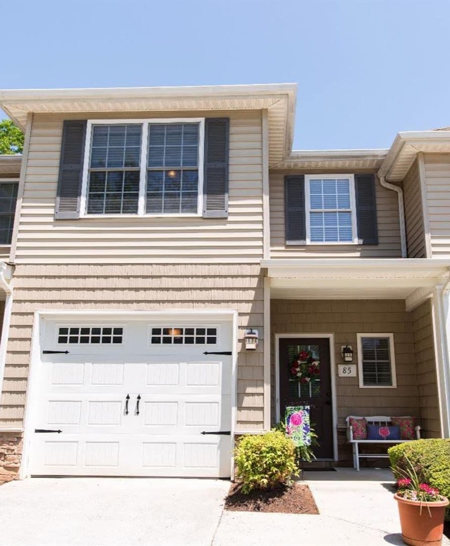89 Catherine Court 1 of 12