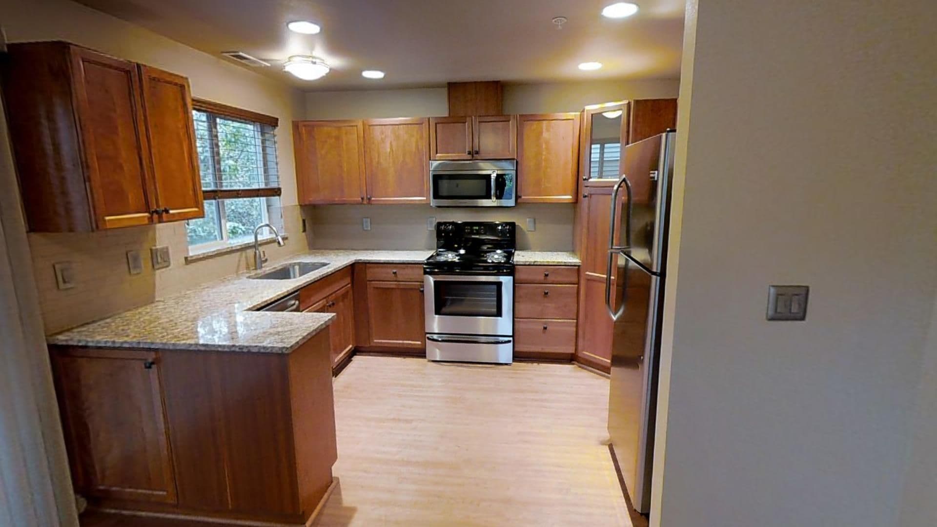 One Lake Place (OLP) 1 of 25