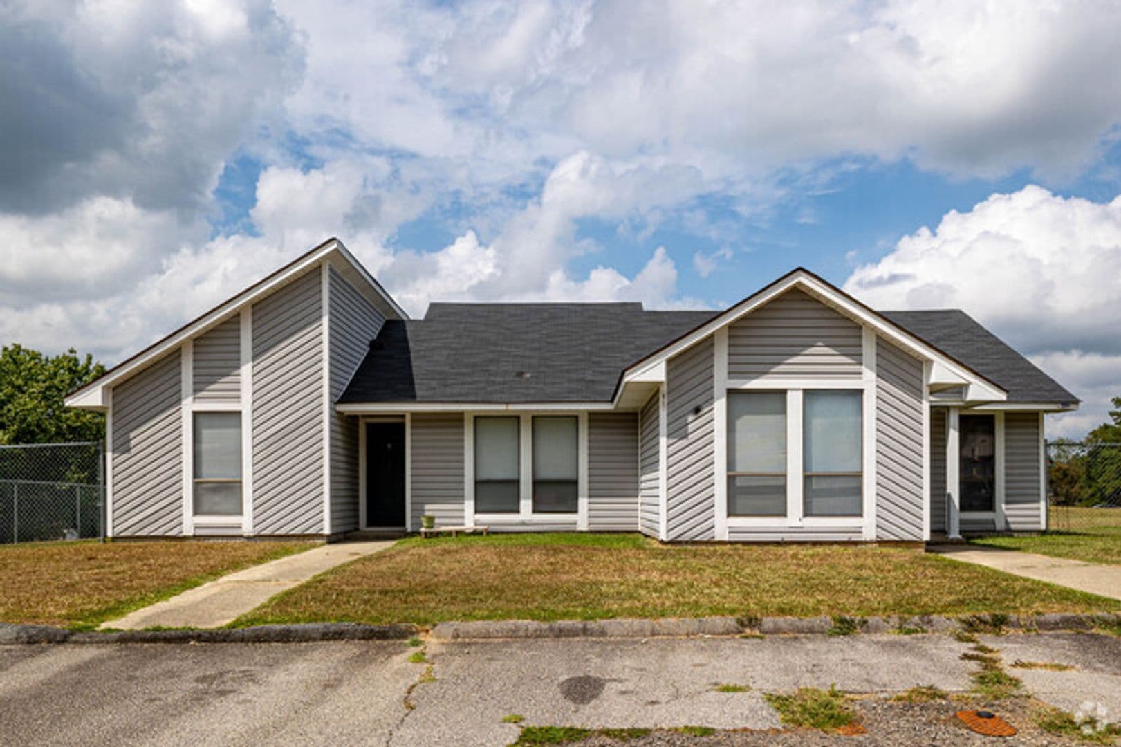 Cooper's Ranch Apartments 1 of 28