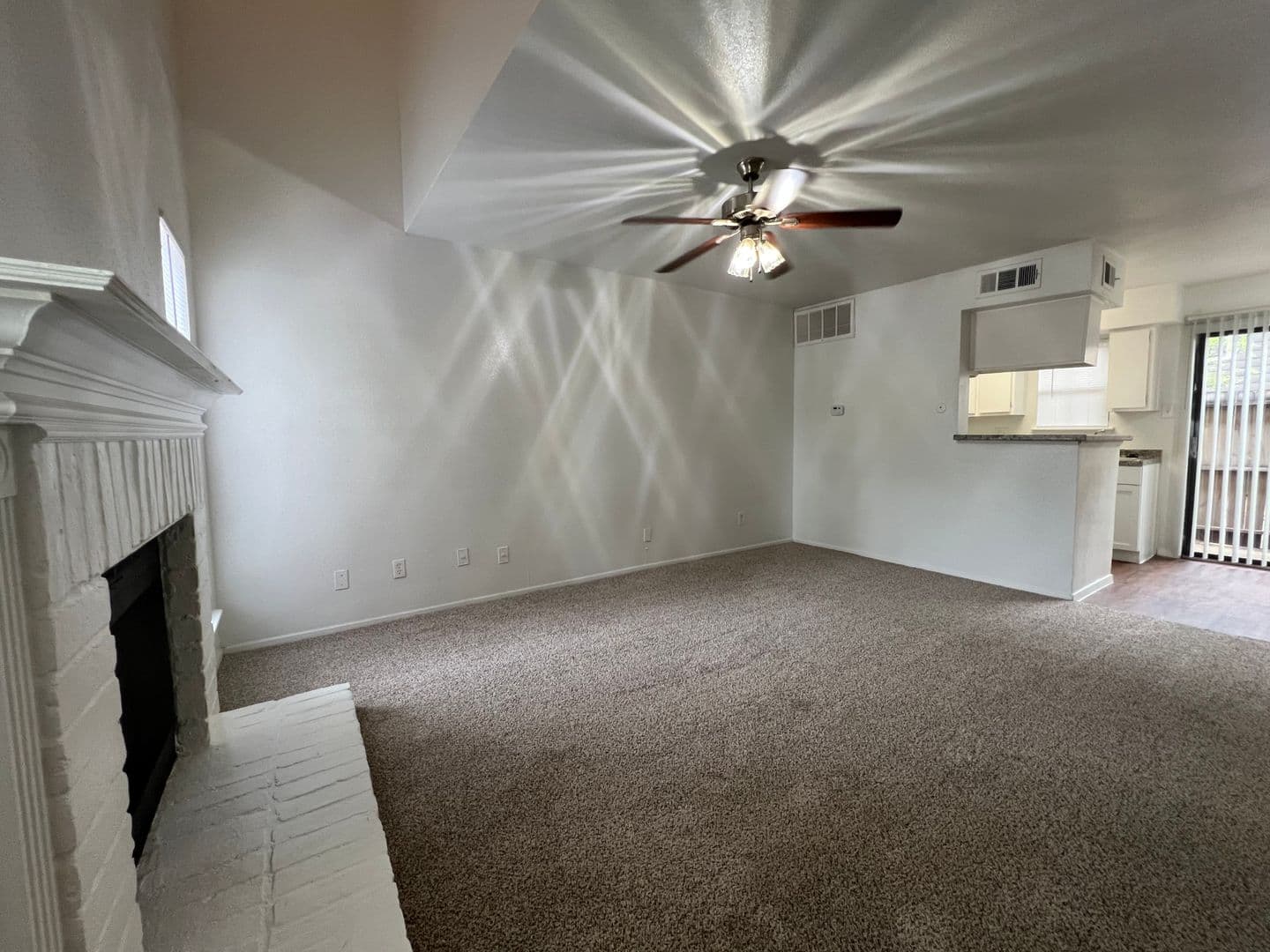 Cypresswood Crossing Apartments 1 of 10