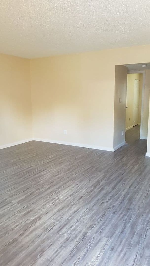 1 Bedroom 1 Bath First Floor Apartment for Rent 1 of 6