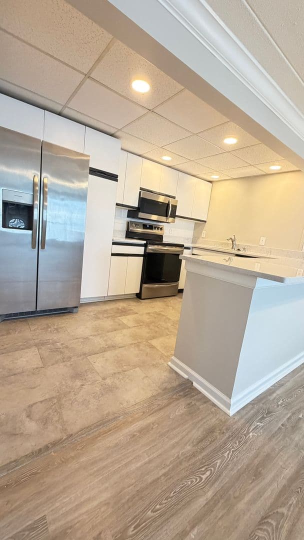 SULLINS RIDGE CONDOMINIUMS, UNIT 204 1 of 19