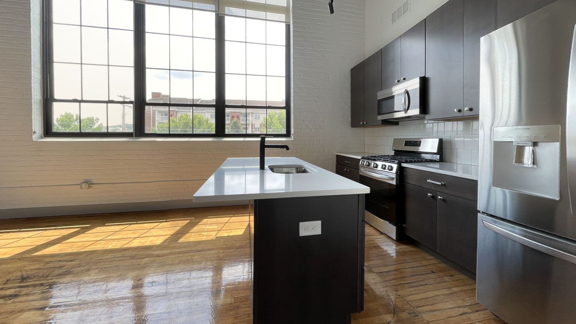 Laros Lofts - Residential 1 of 4