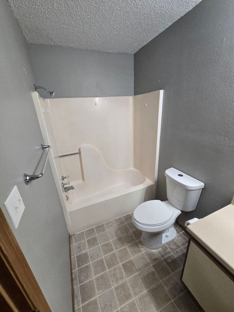Timber Ridge 10X LLC 1 of 7
