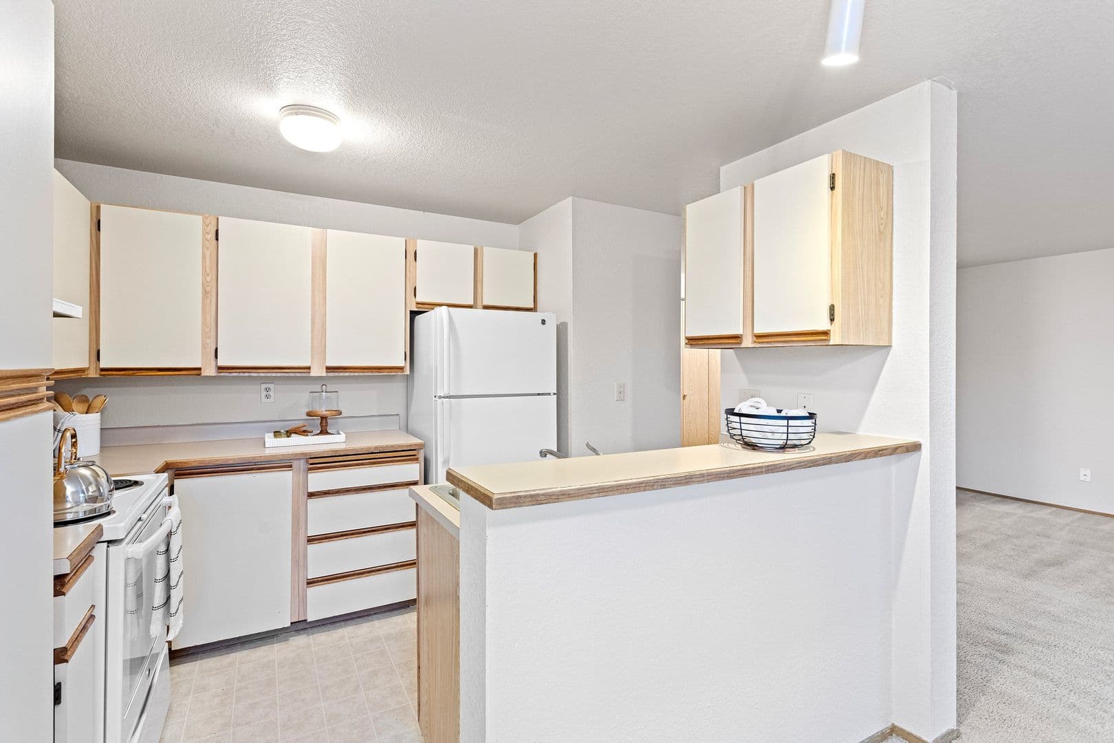 Heron View Apartment Homes 1 of 15