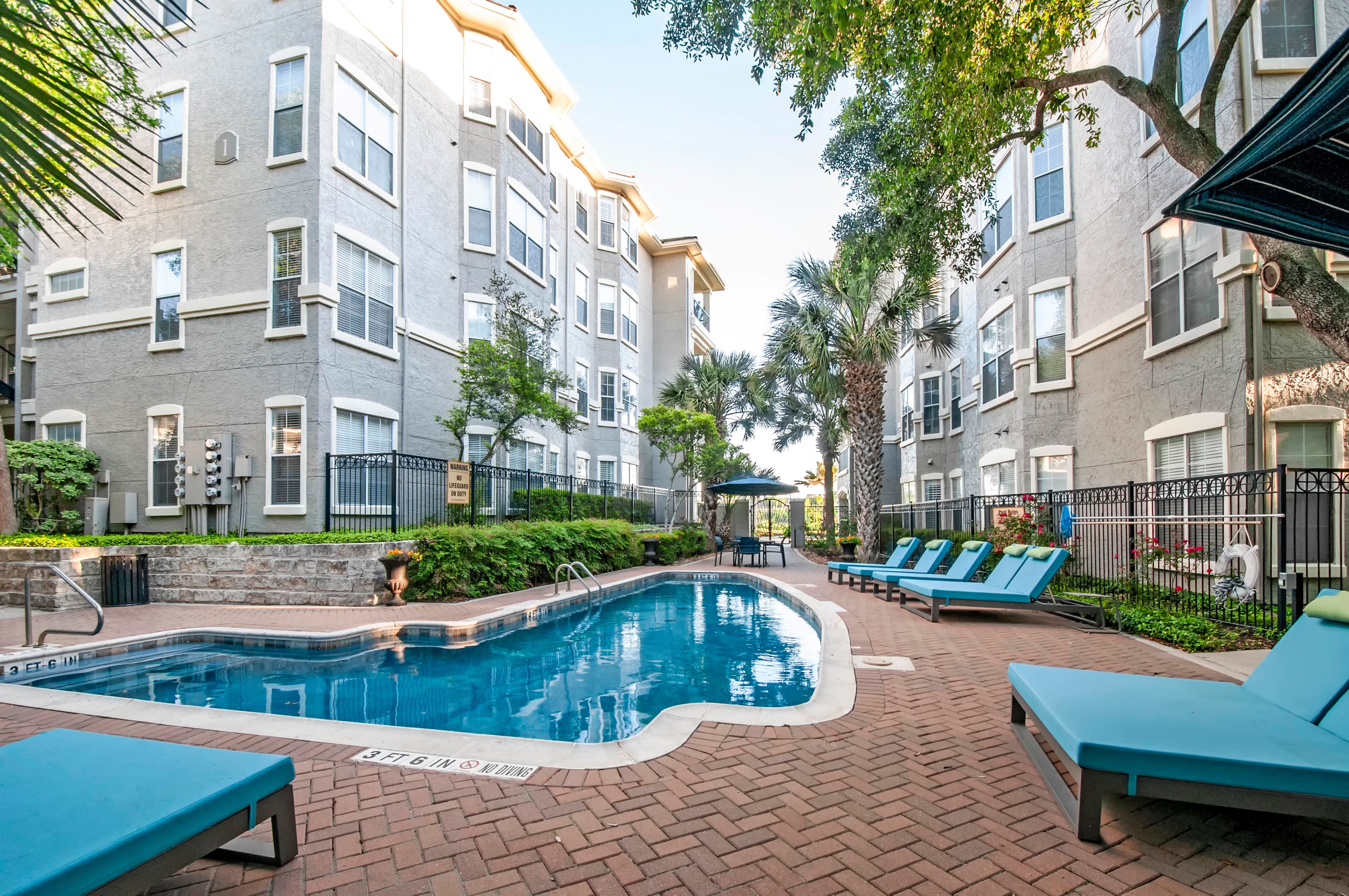 Meridian Apartments 1 of 5
