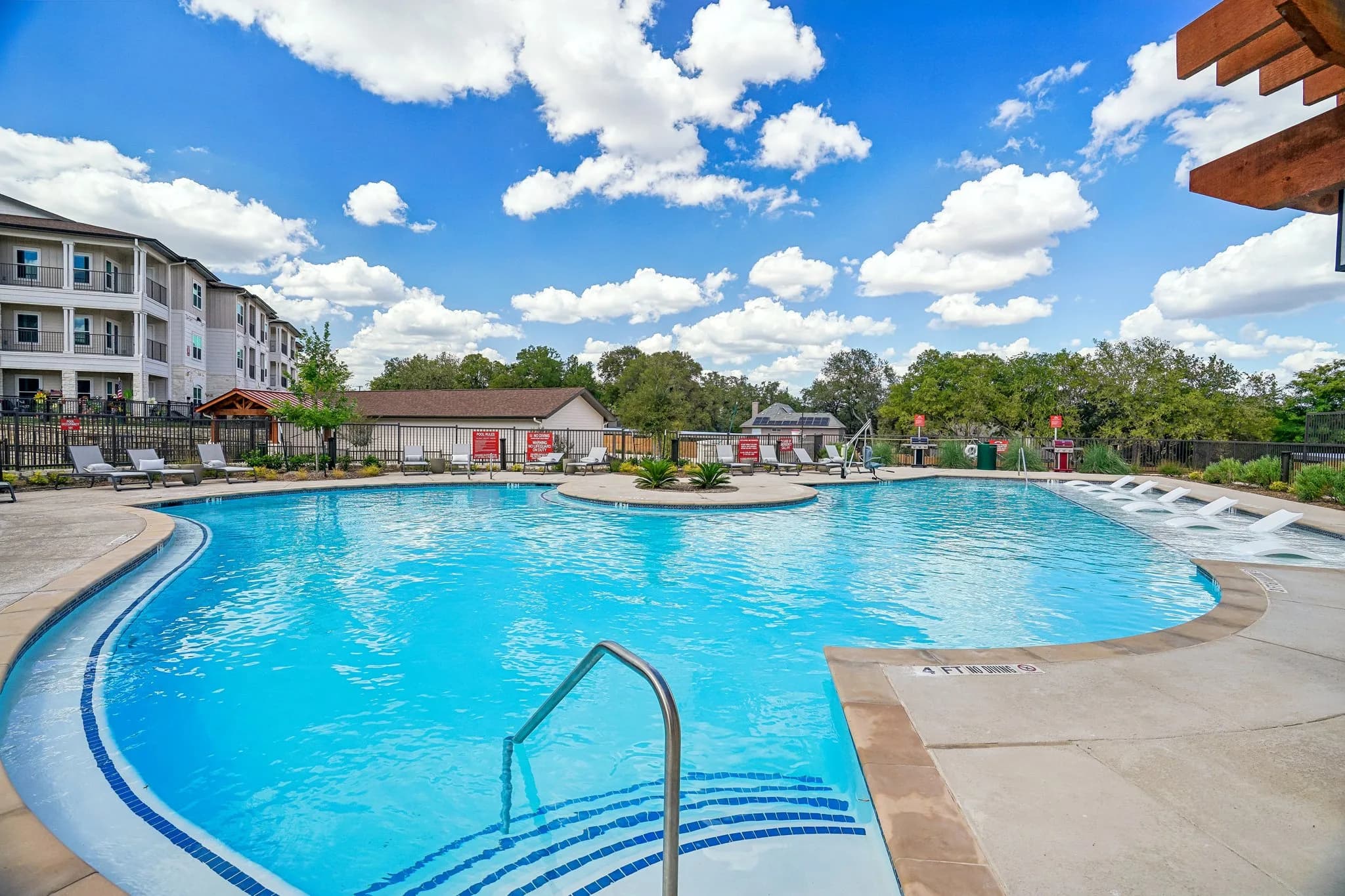The Grand at Oak Grove 2 of 8